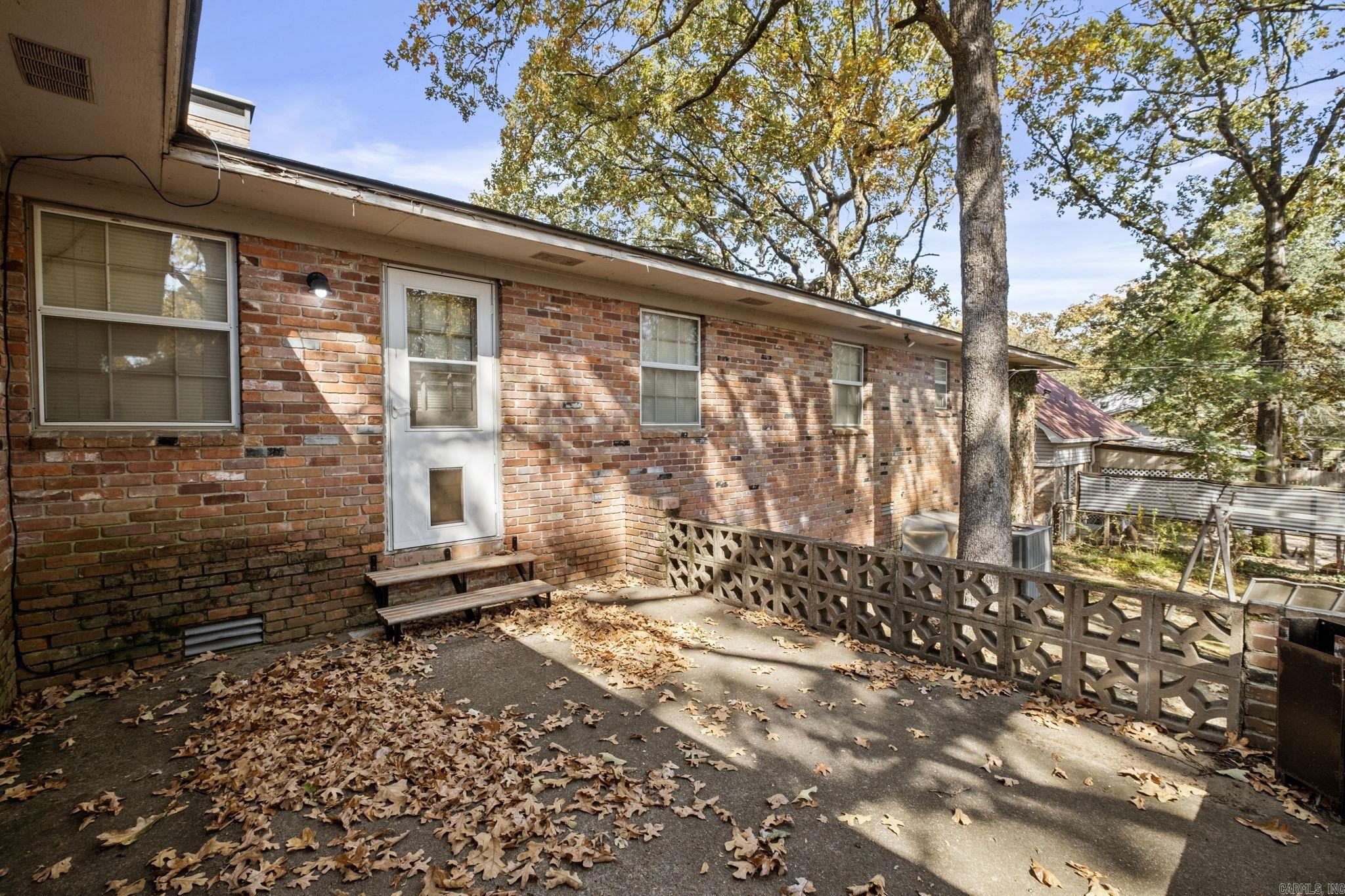 INDIAN HILLS - Residential