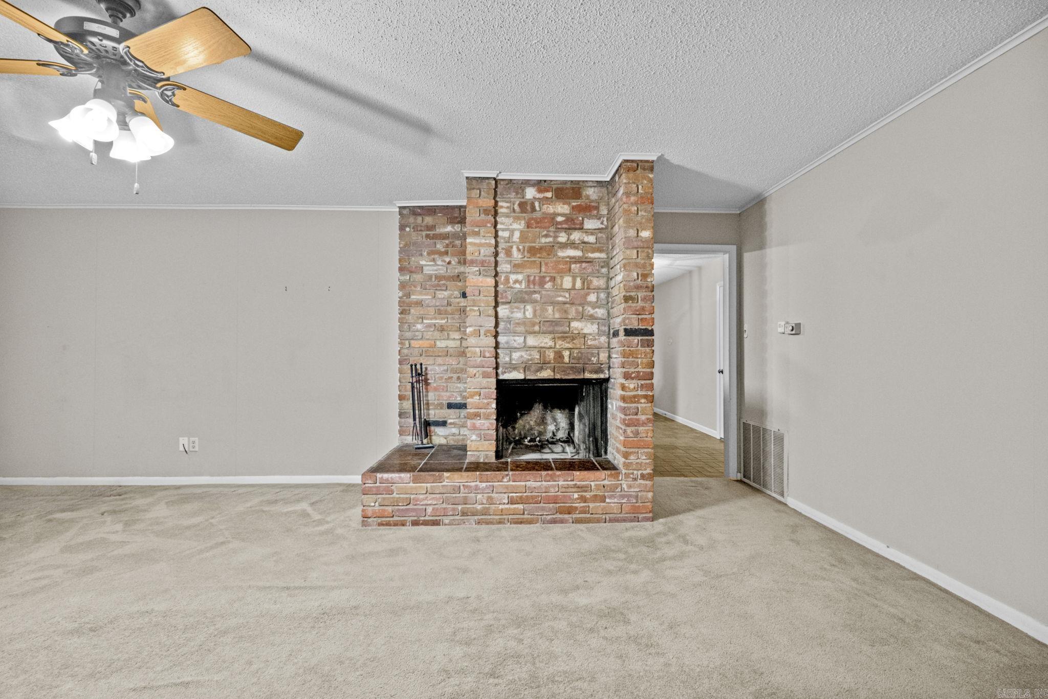 INDIAN HILLS - Residential