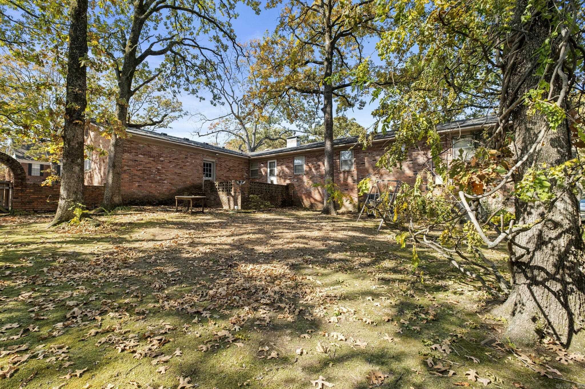 INDIAN HILLS - Residential