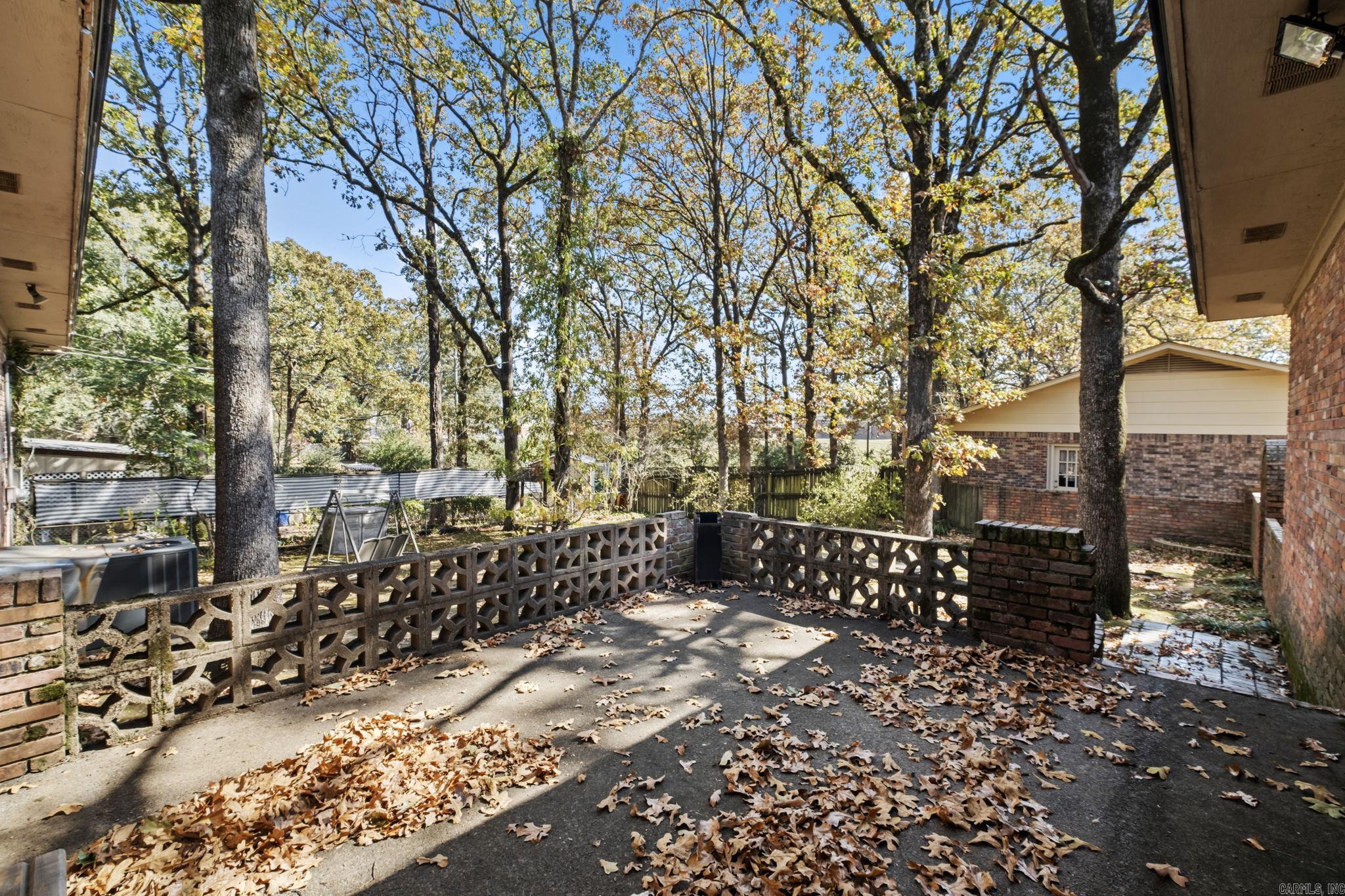 INDIAN HILLS - Residential