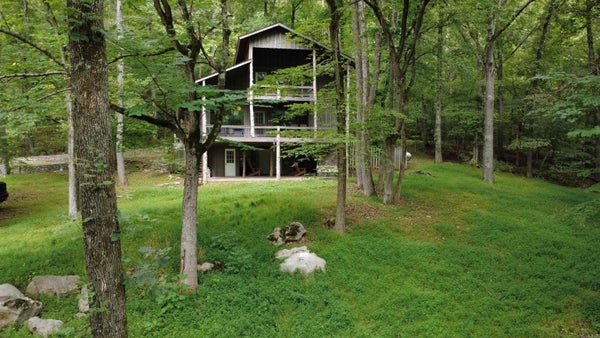 272 PEACE MOUNTAIN RD, MOUNTAIN VIEW, AR 72560 - Image 60675a1879e855f9fef8764df0dfae3c/3959841164