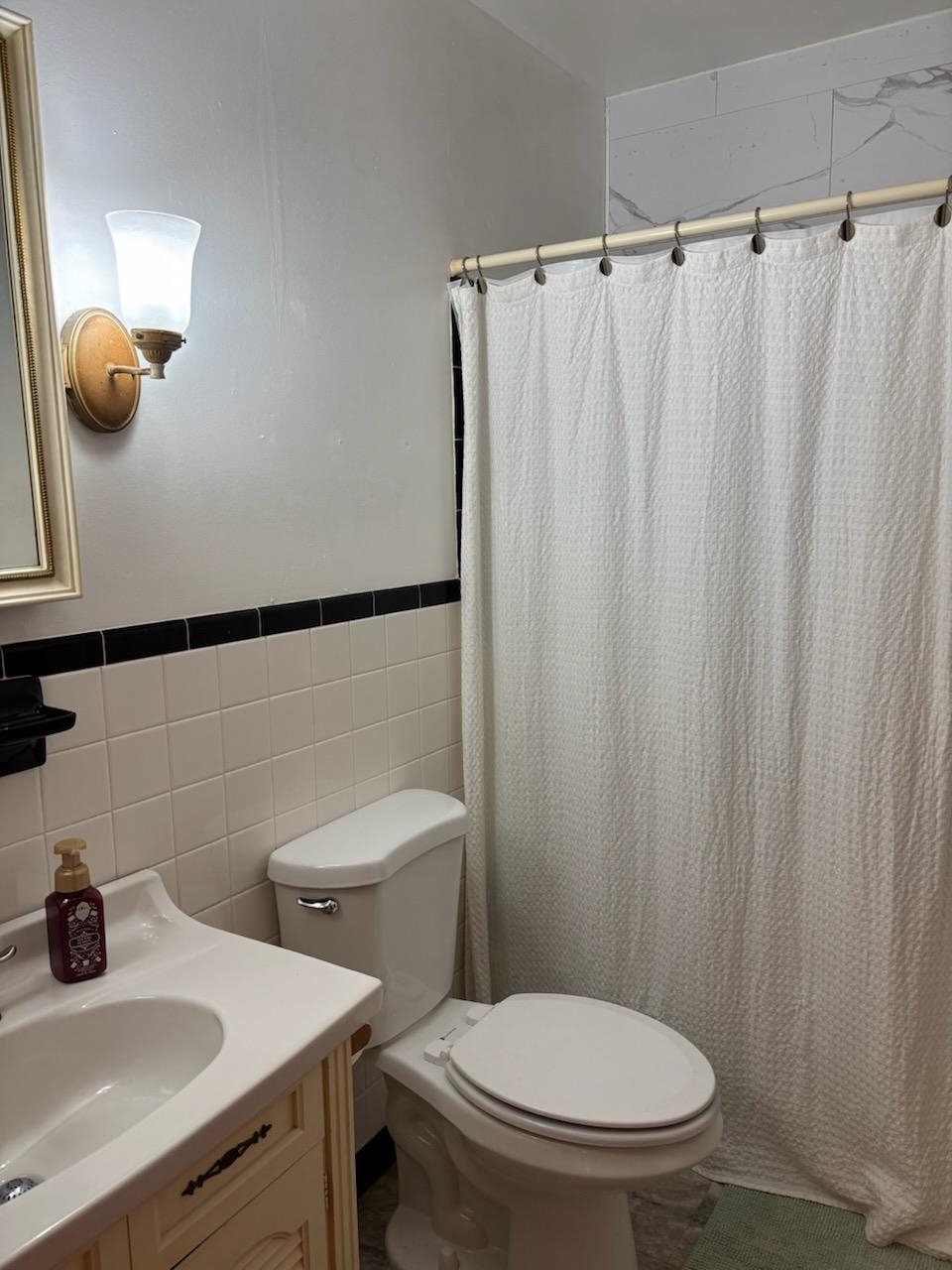 Dakota Second - Residential