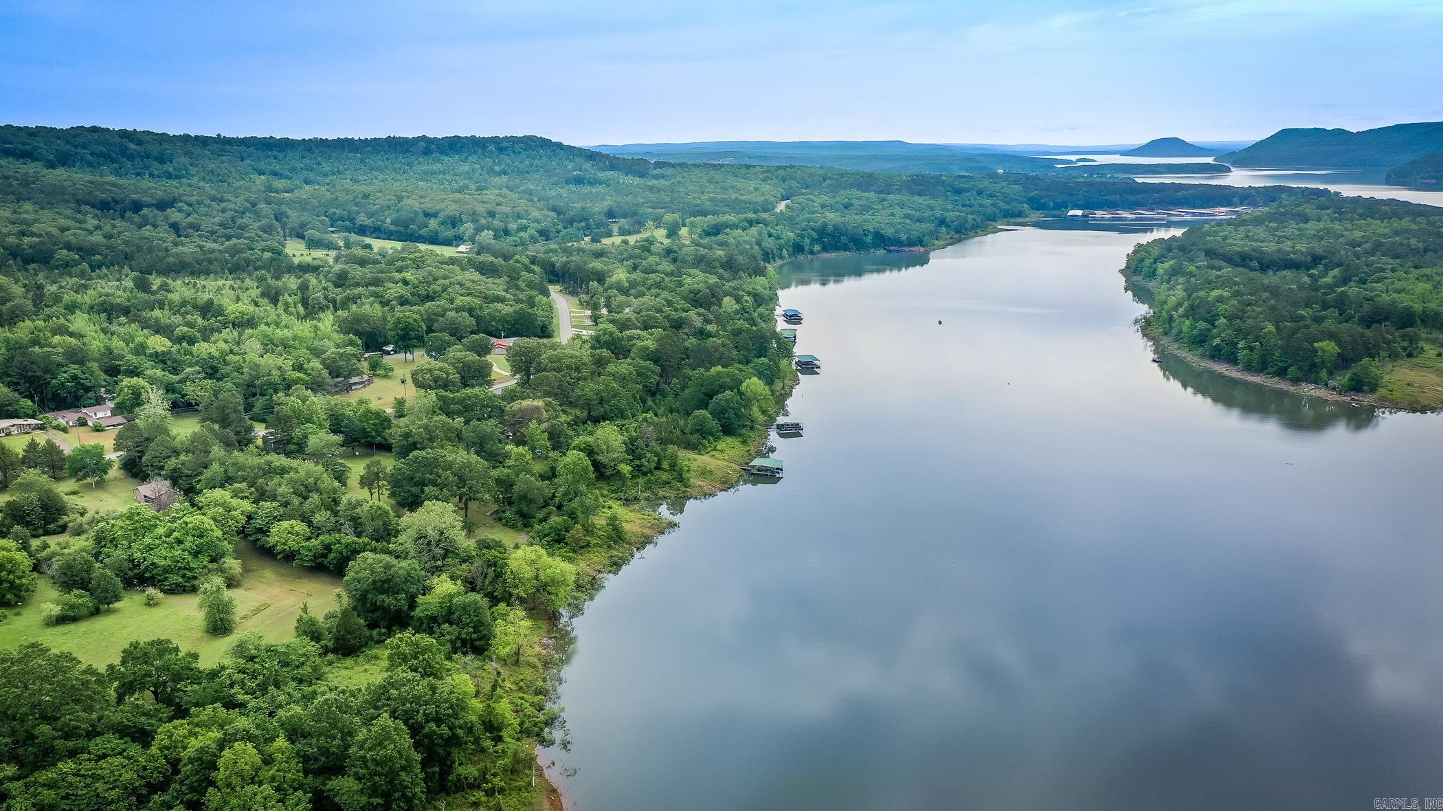 Mooreview Clinton - Land