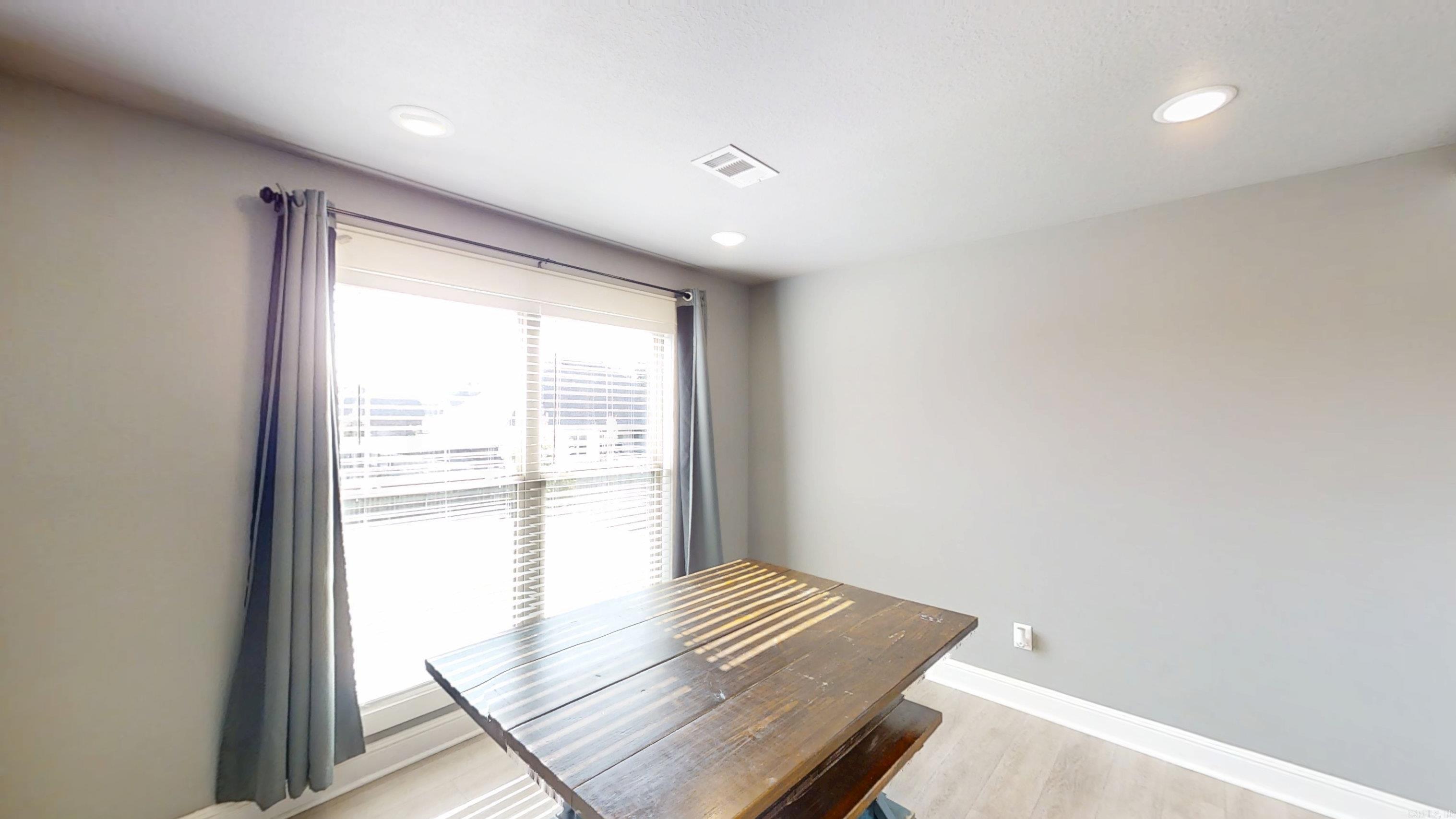 WHISPERING HILLS PHASE III REPLA - Residential