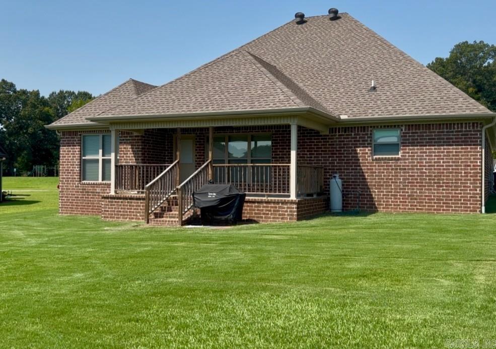 WHISPERING HILLS PHASE III REPLA - Residential