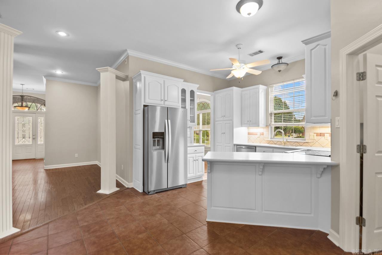 COUNTRY CLUB OF ARK THE - Residential