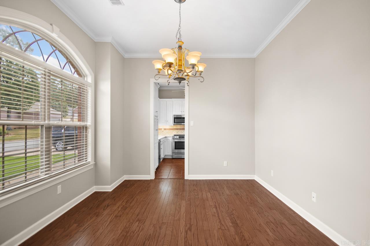 COUNTRY CLUB OF ARK THE - Residential