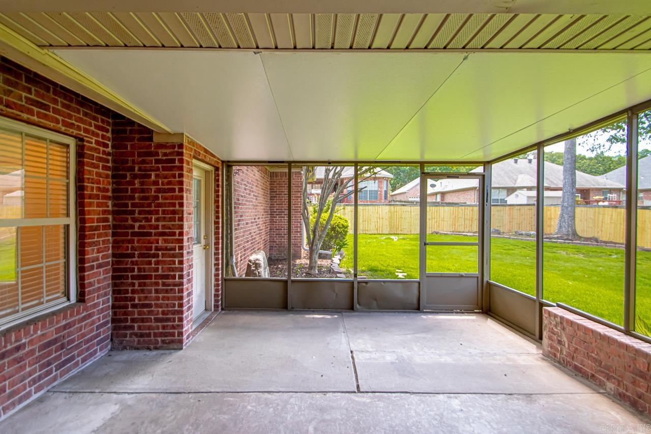 COUNTRY CLUB OF ARK THE - Residential