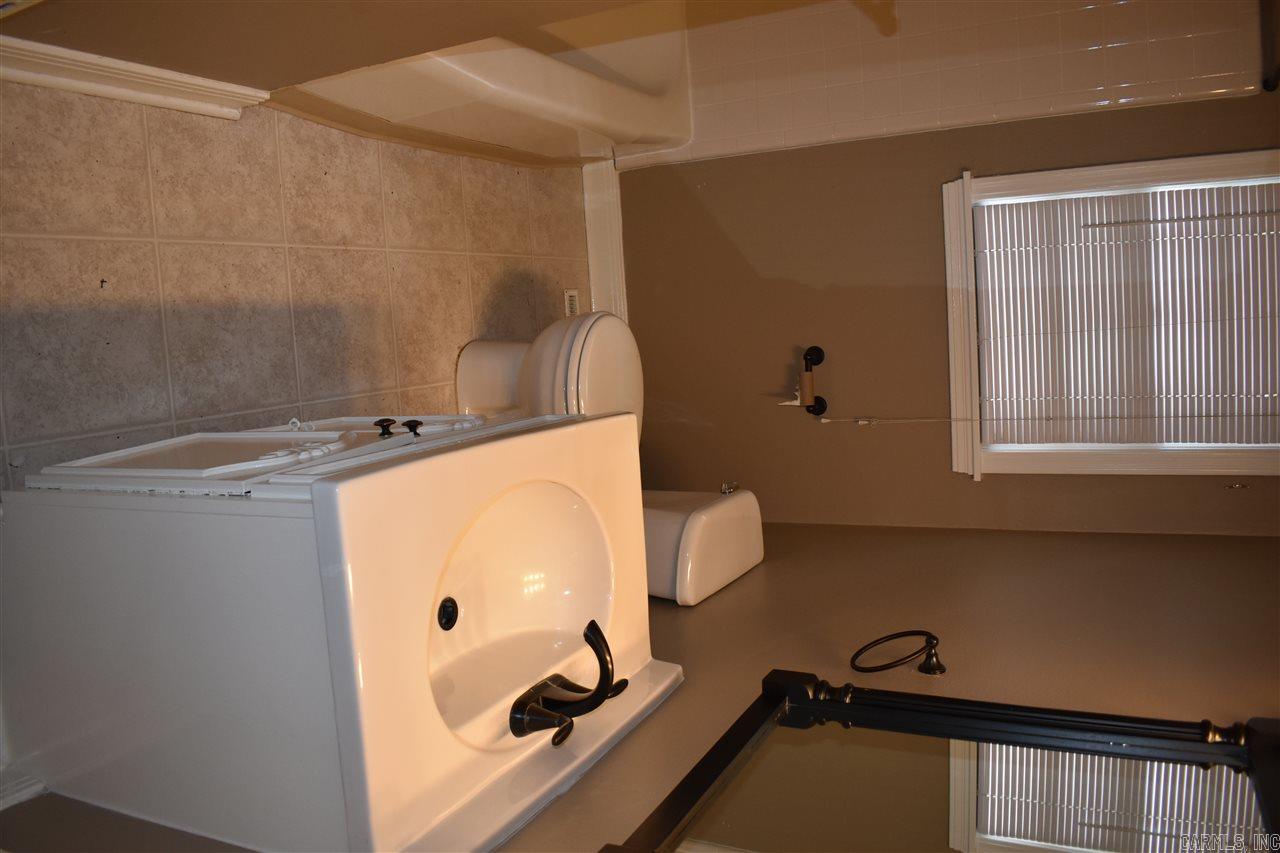 Hillcrest #1 - Residential Lease