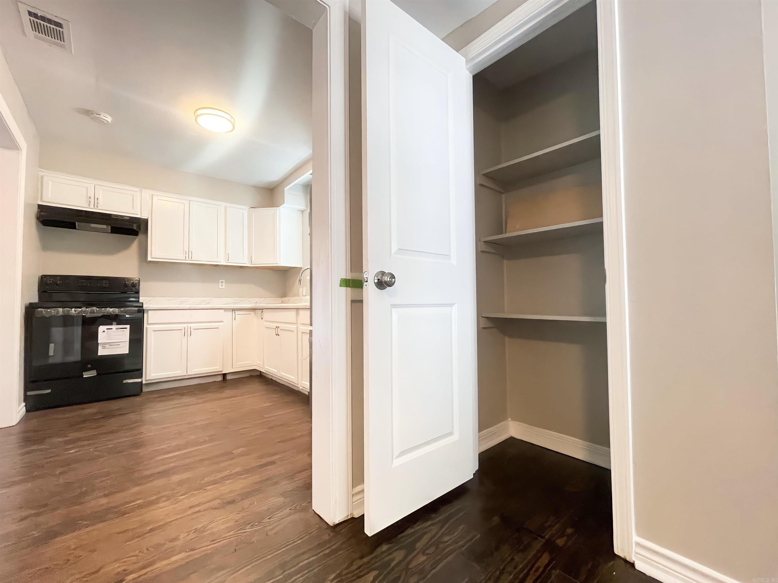 WELCH SAM - Residential