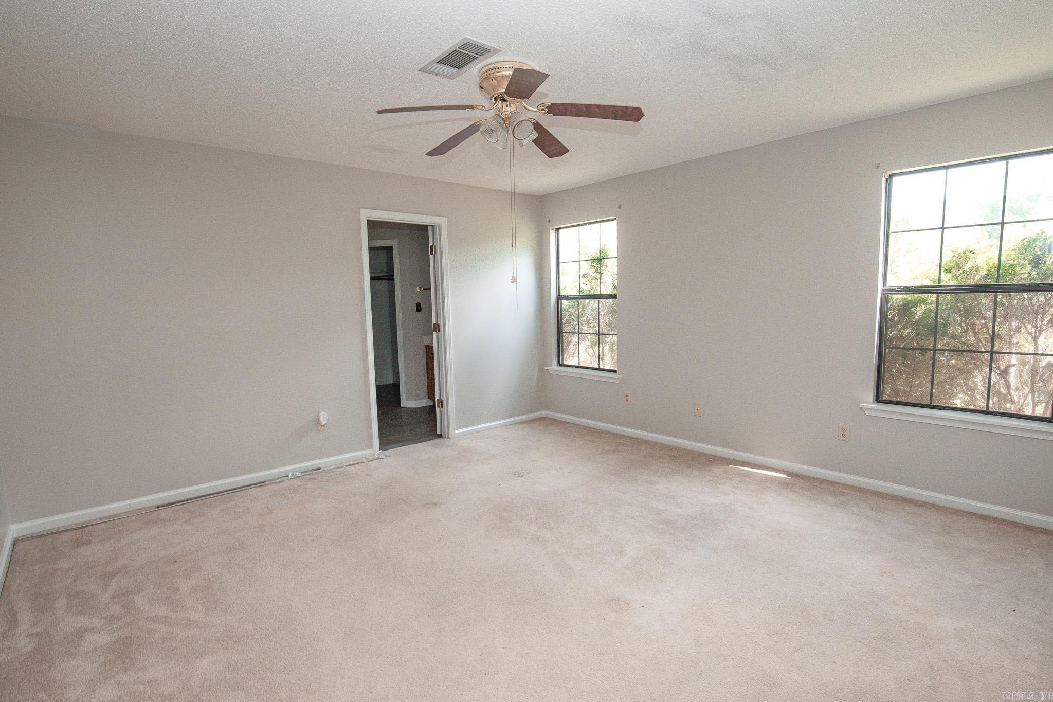 GRAY OAKS - Residential