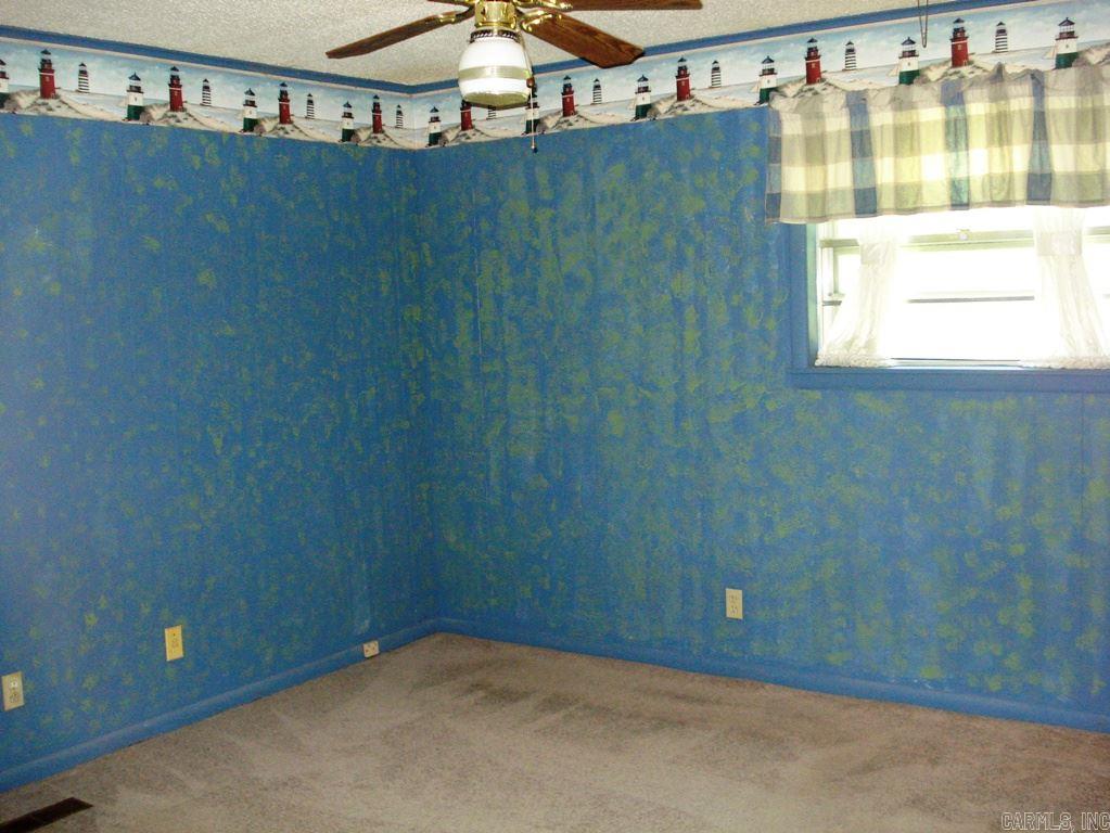 HURRICANE SHORE - Residential