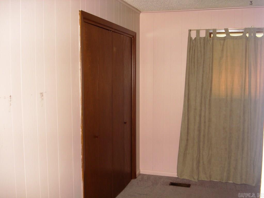 HURRICANE SHORE - Residential