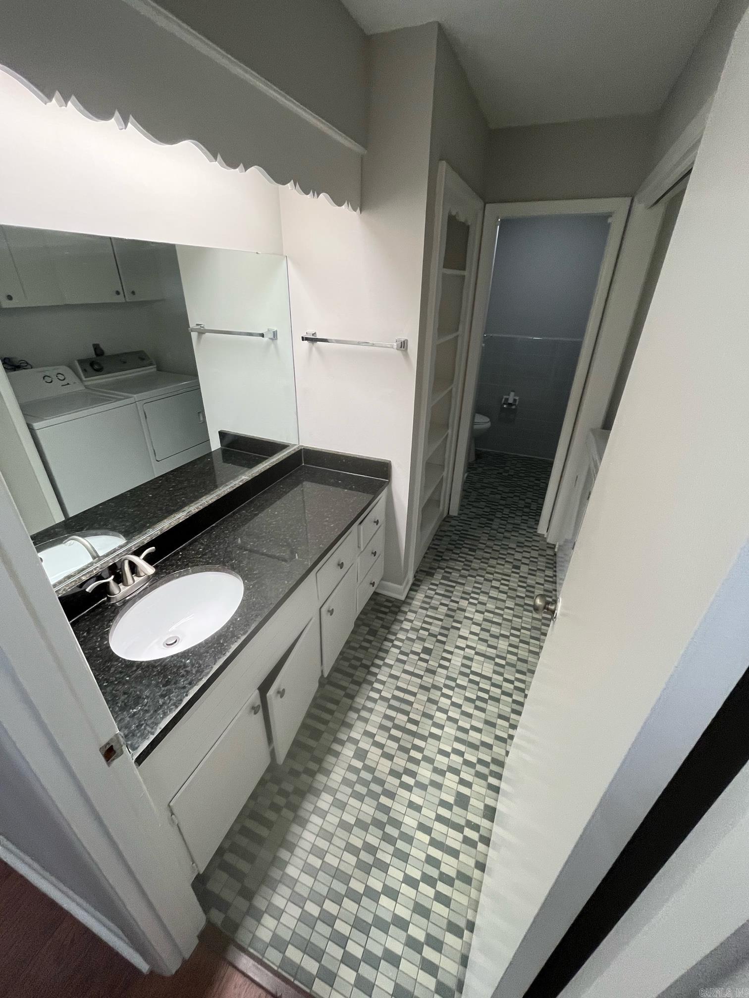 Pulaski Heights - Residential Lease