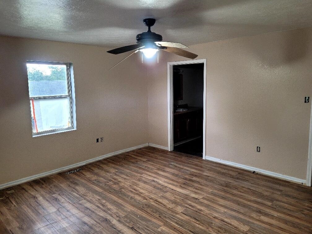 GREEN ACRES - Residential Lease