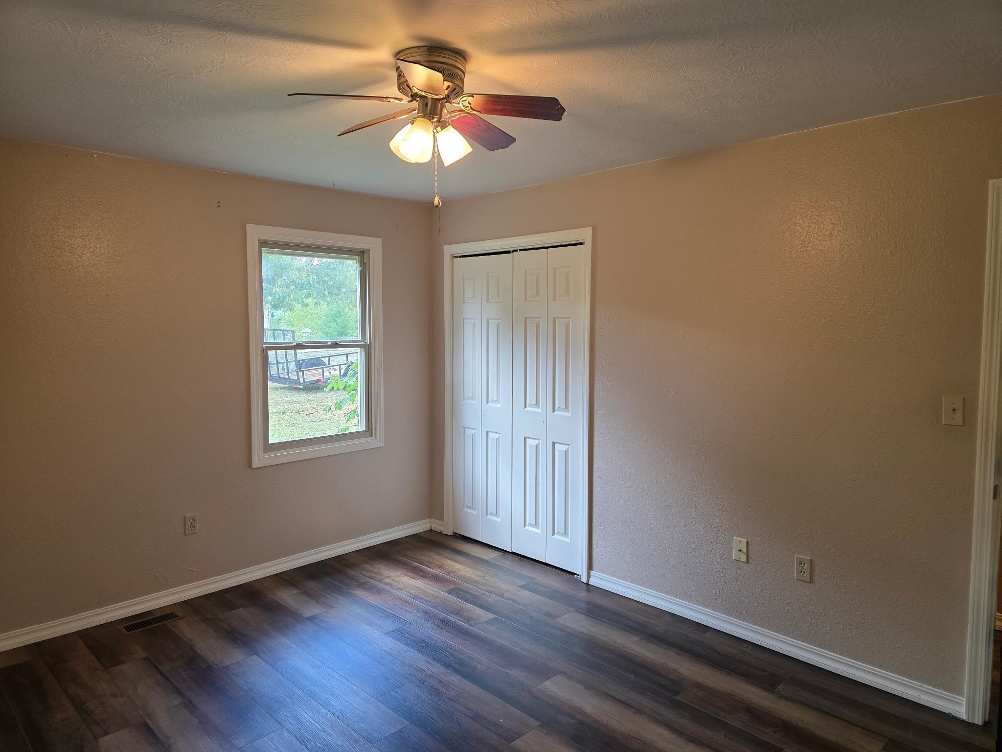 GREEN ACRES - Residential Lease