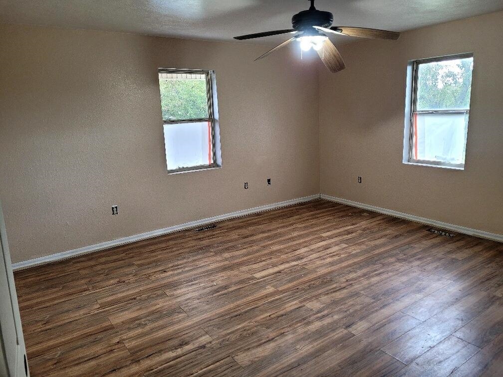 GREEN ACRES - Residential Lease