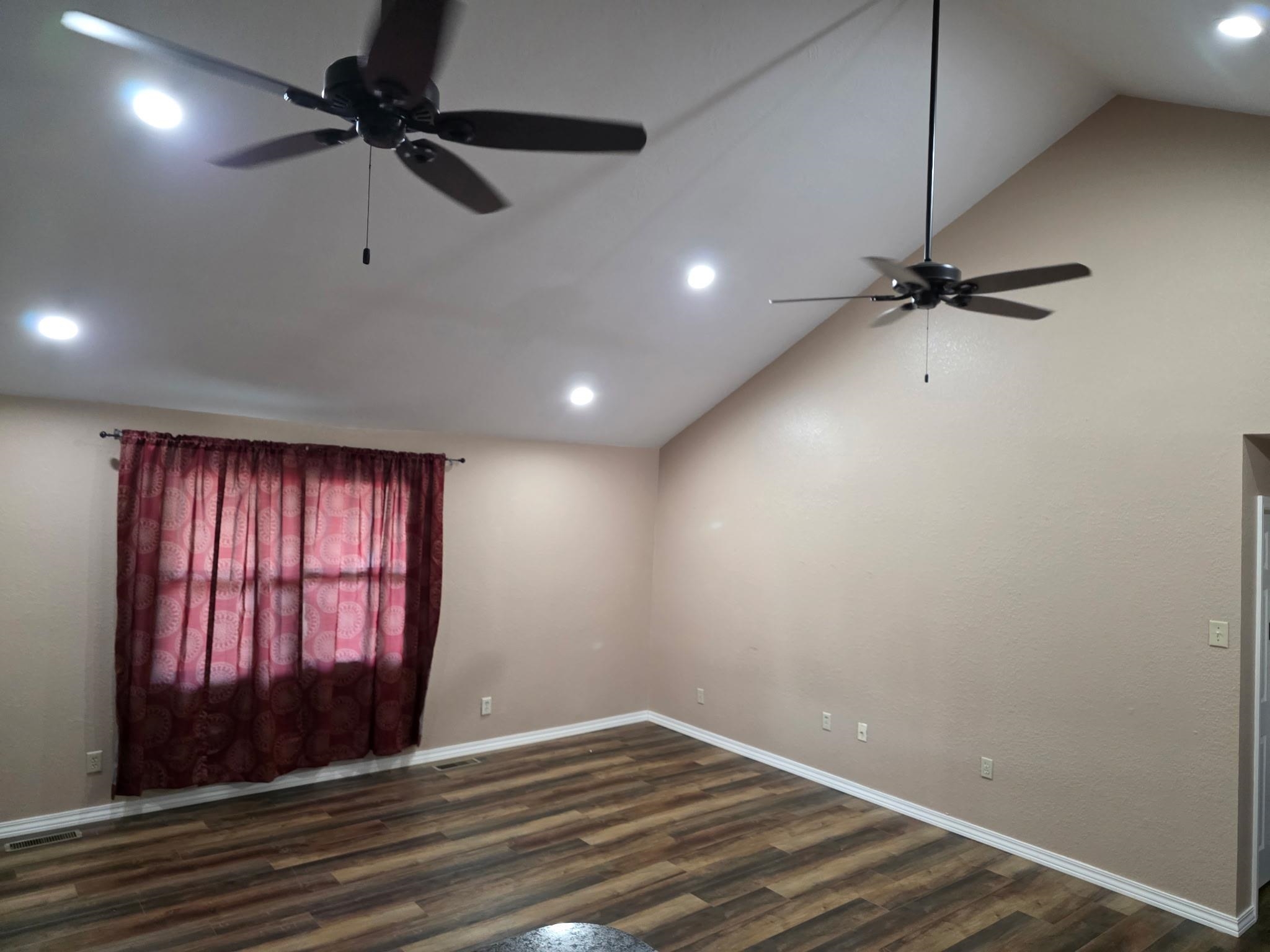 GREEN ACRES - Residential Lease