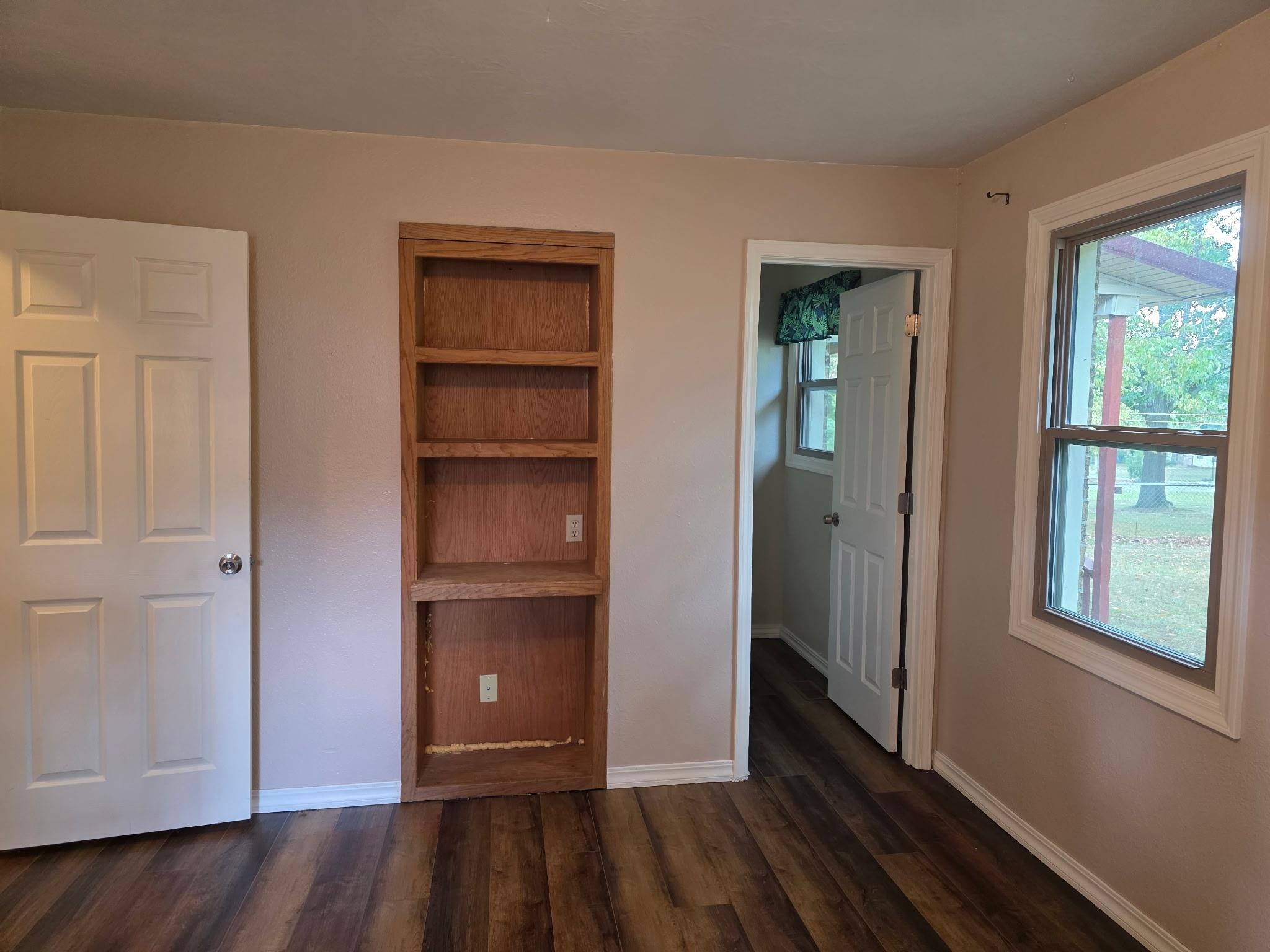 GREEN ACRES - Residential Lease