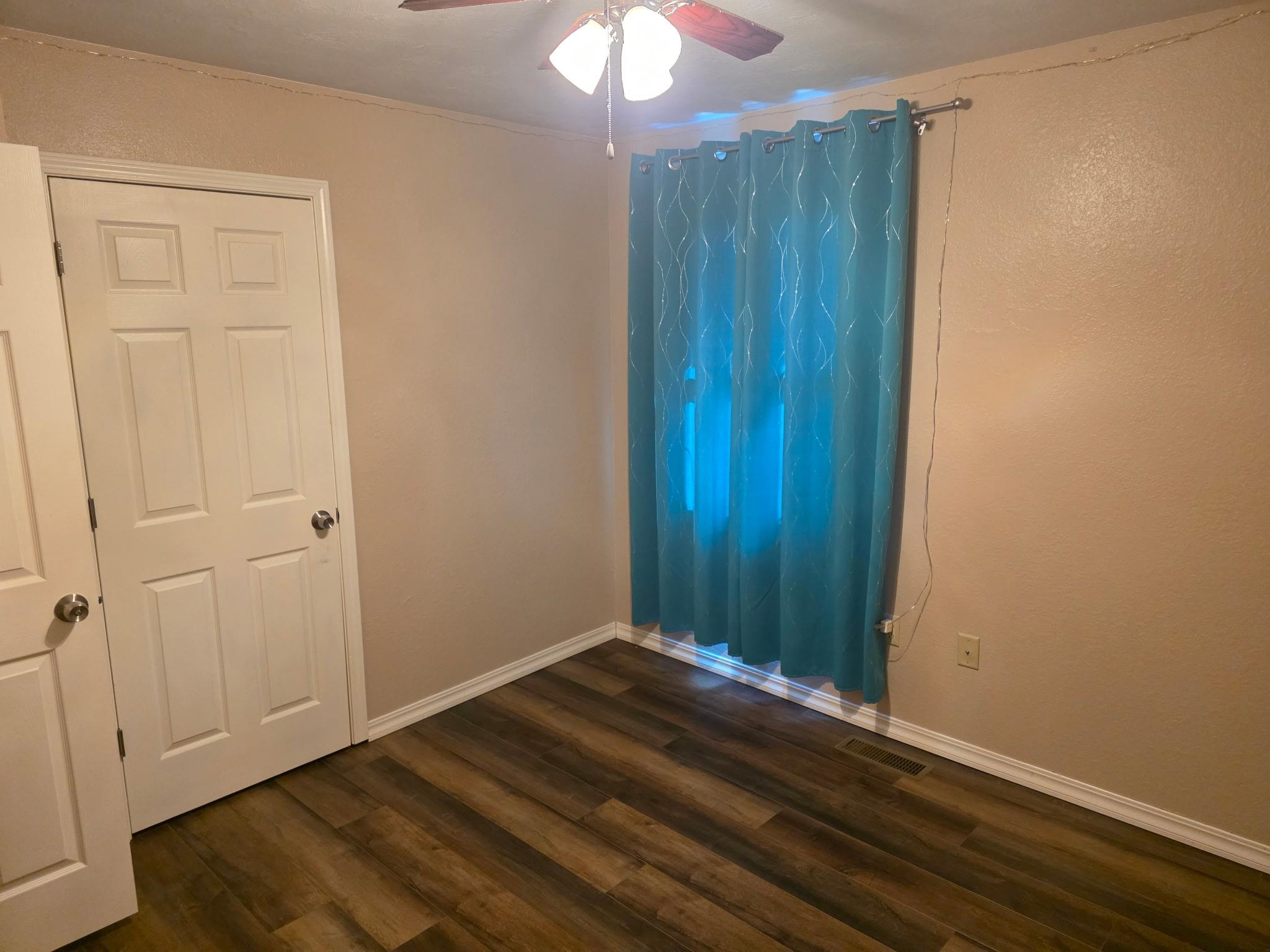 GREEN ACRES - Residential Lease