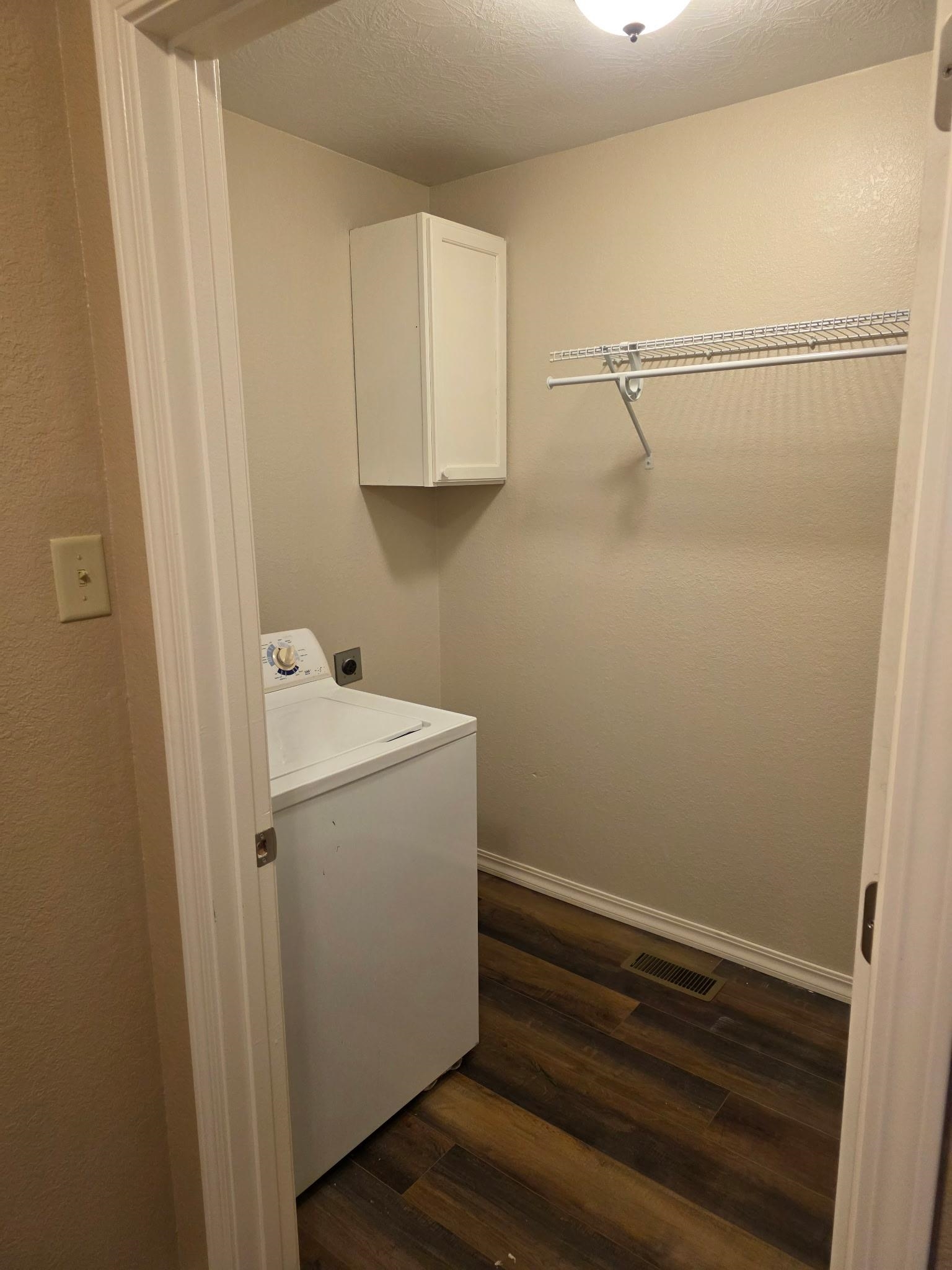 GREEN ACRES - Residential Lease
