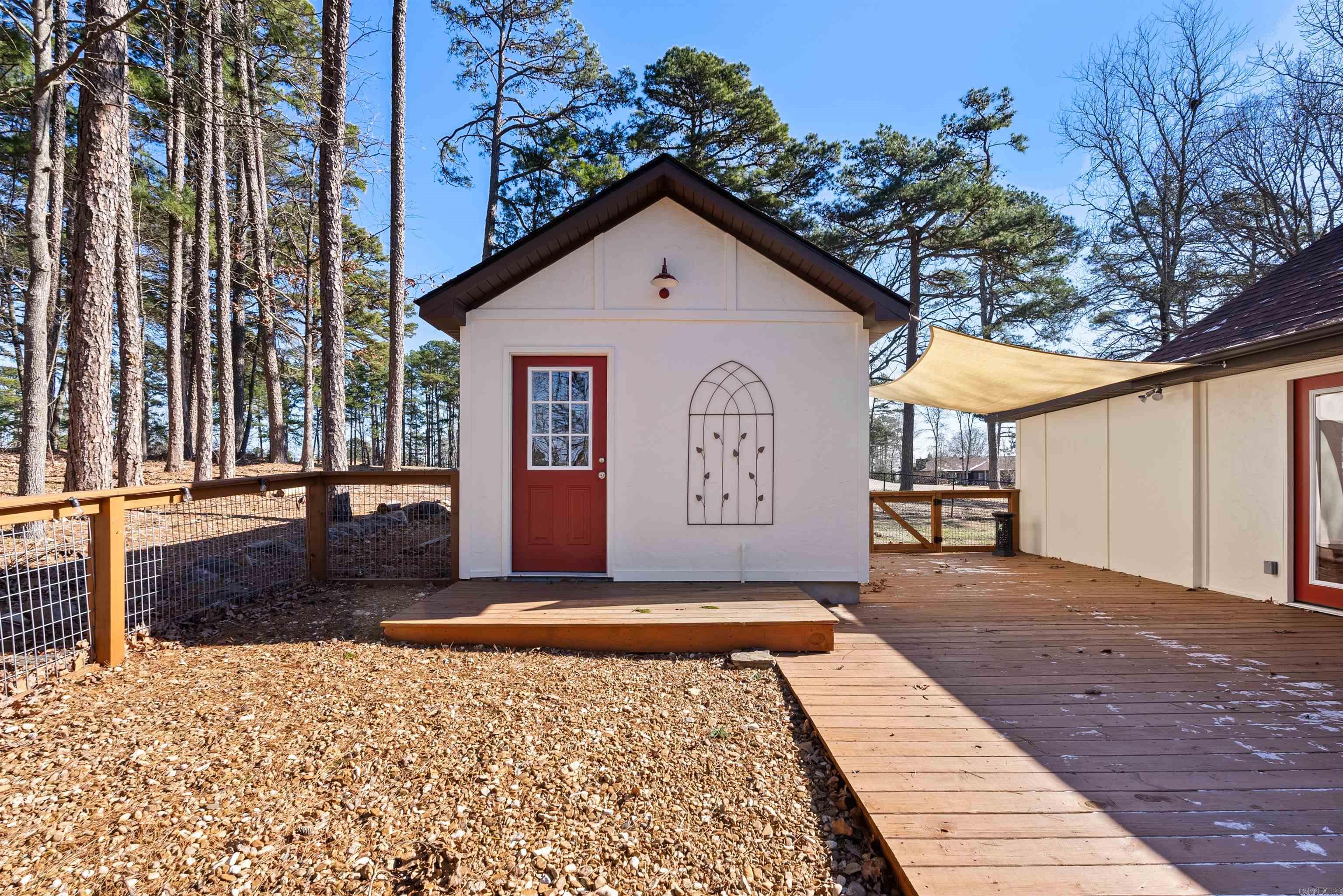 INDIAN HILLS - Residential