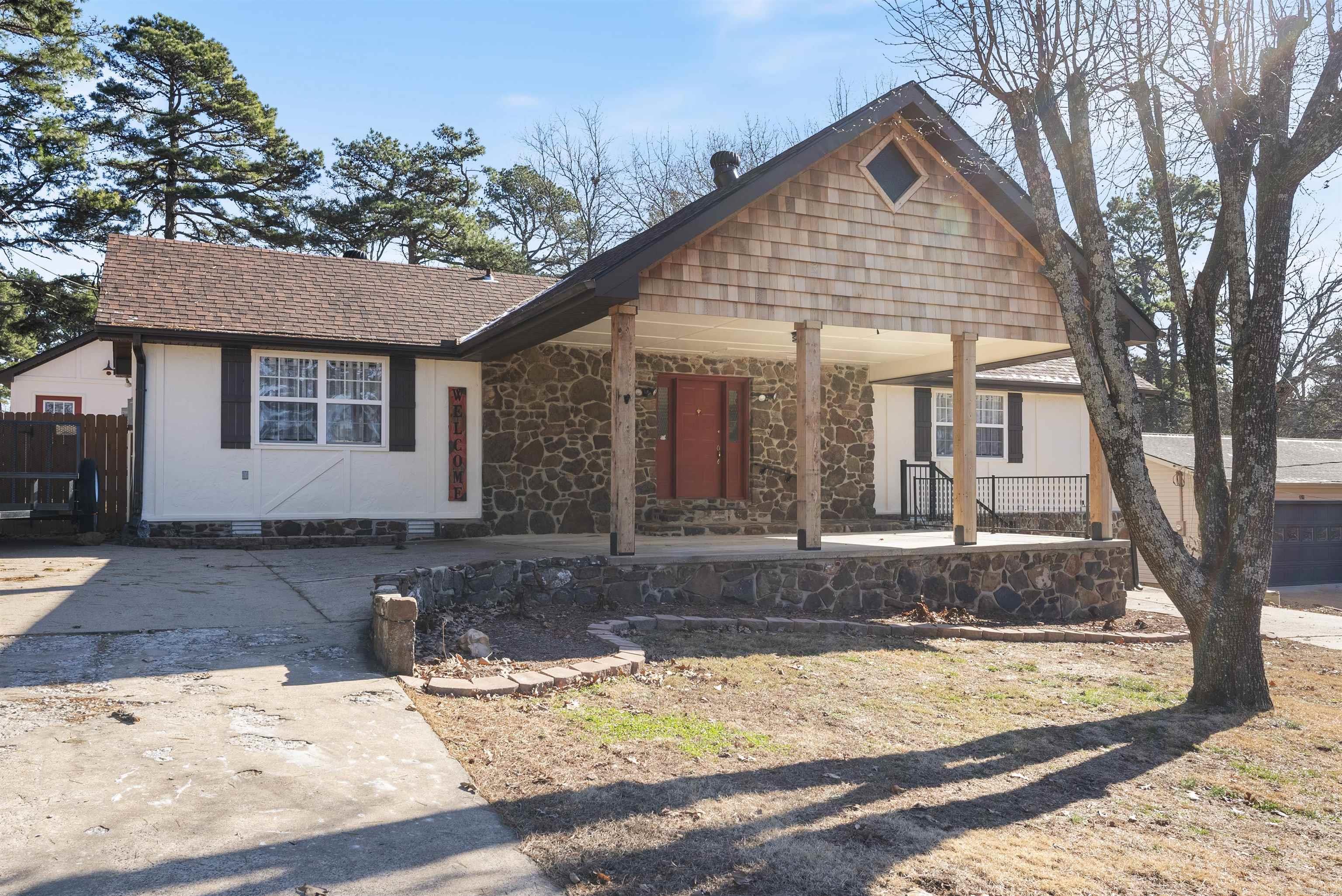 INDIAN HILLS - Residential