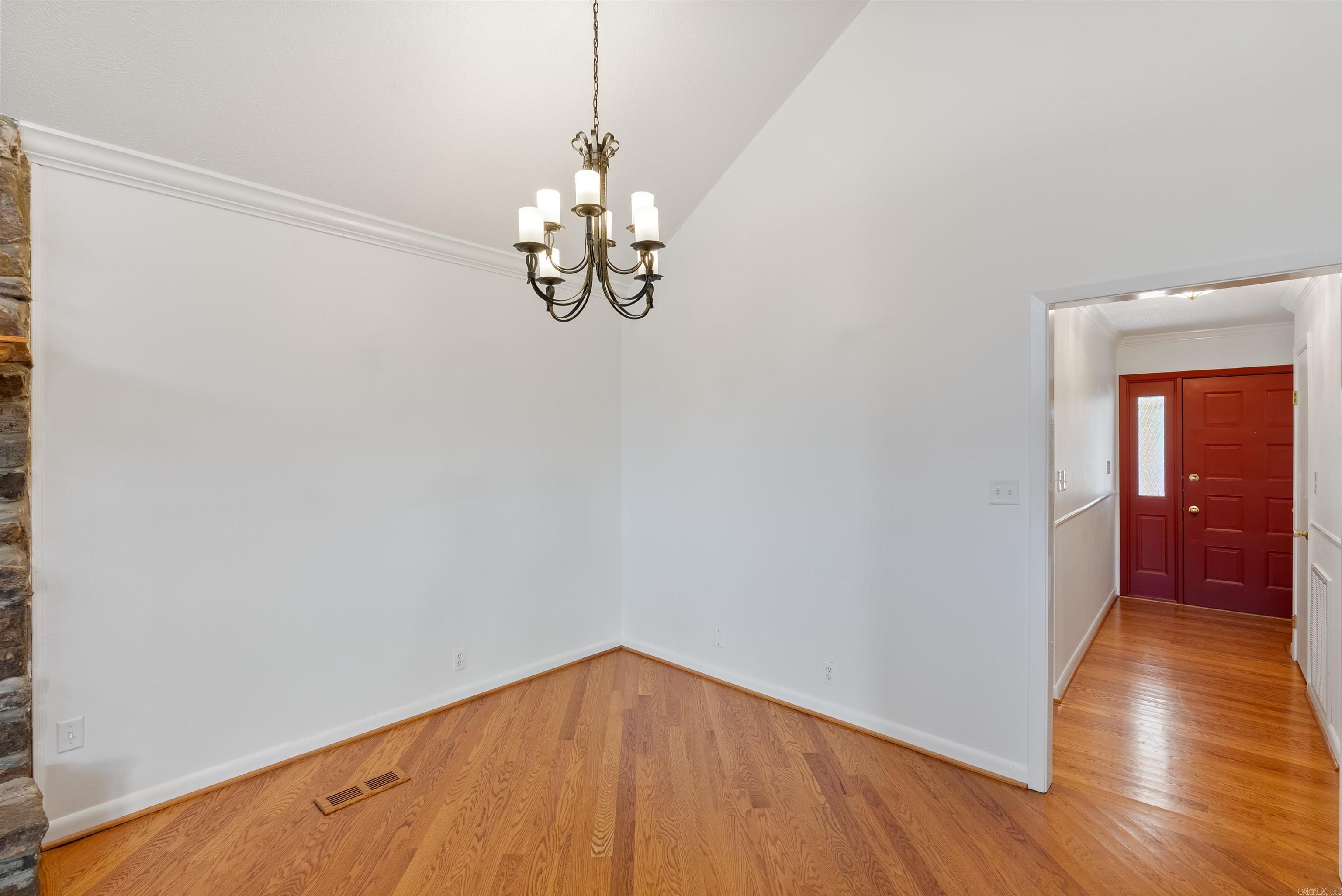 INDIAN HILLS - Residential