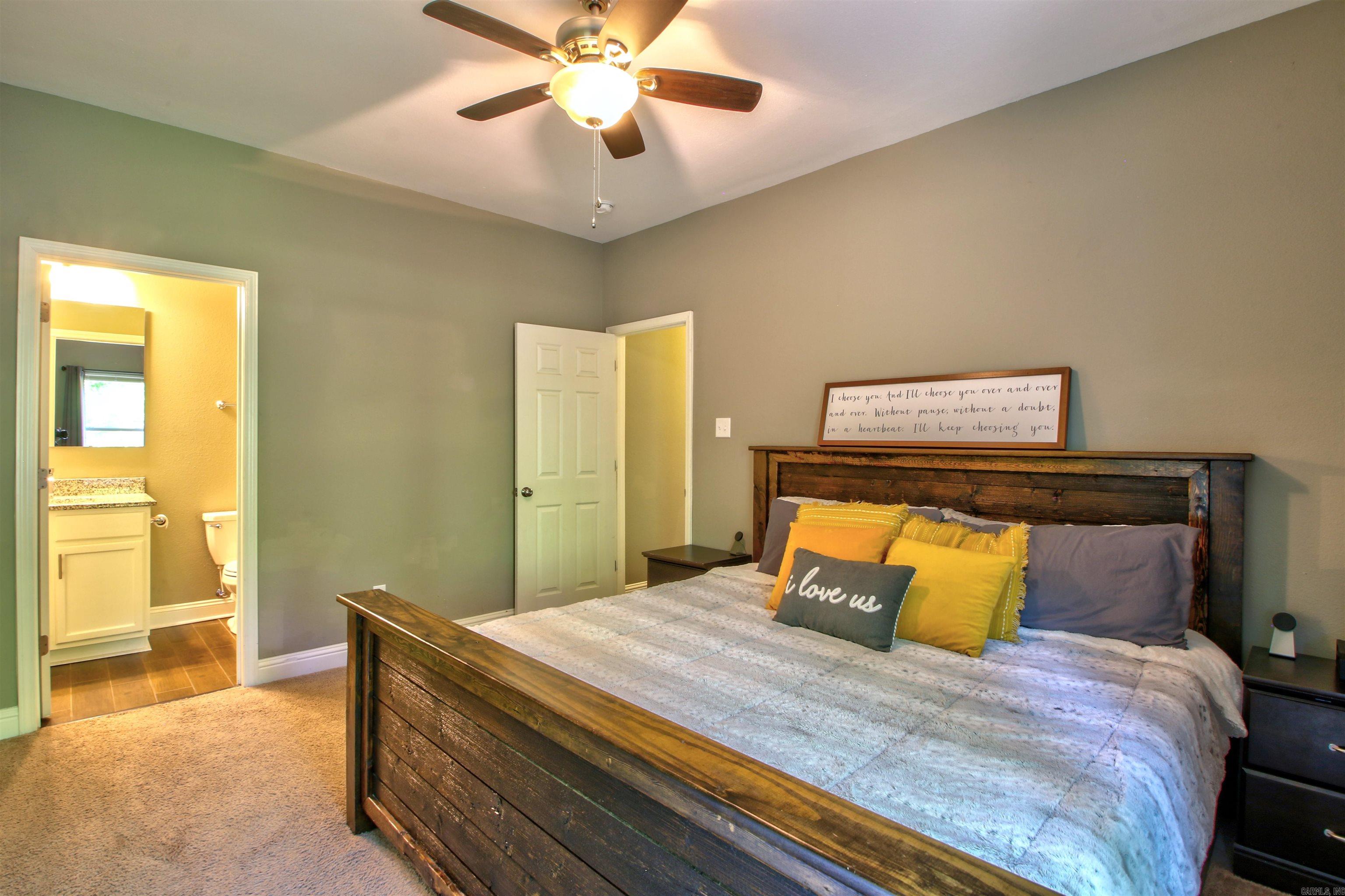 HUNTERS RUN - Residential