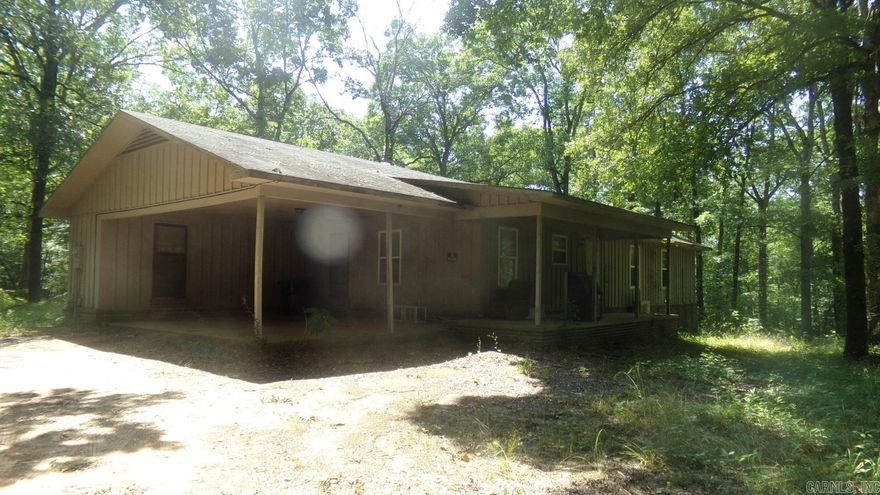 Great opportunity to live in the Lake Hamilton School  District Area.3 bedroom,1.5 bath sitting back off the road.Property being sold "AS-IS" with no warranties.Agents see "Agent Remarks"