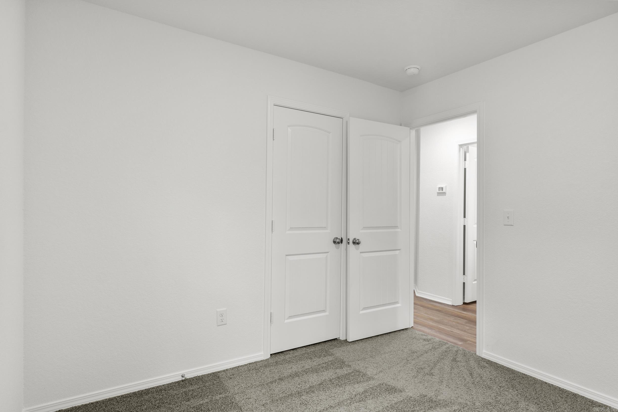 COUNTRY CLUB OF ARK THE - Residential