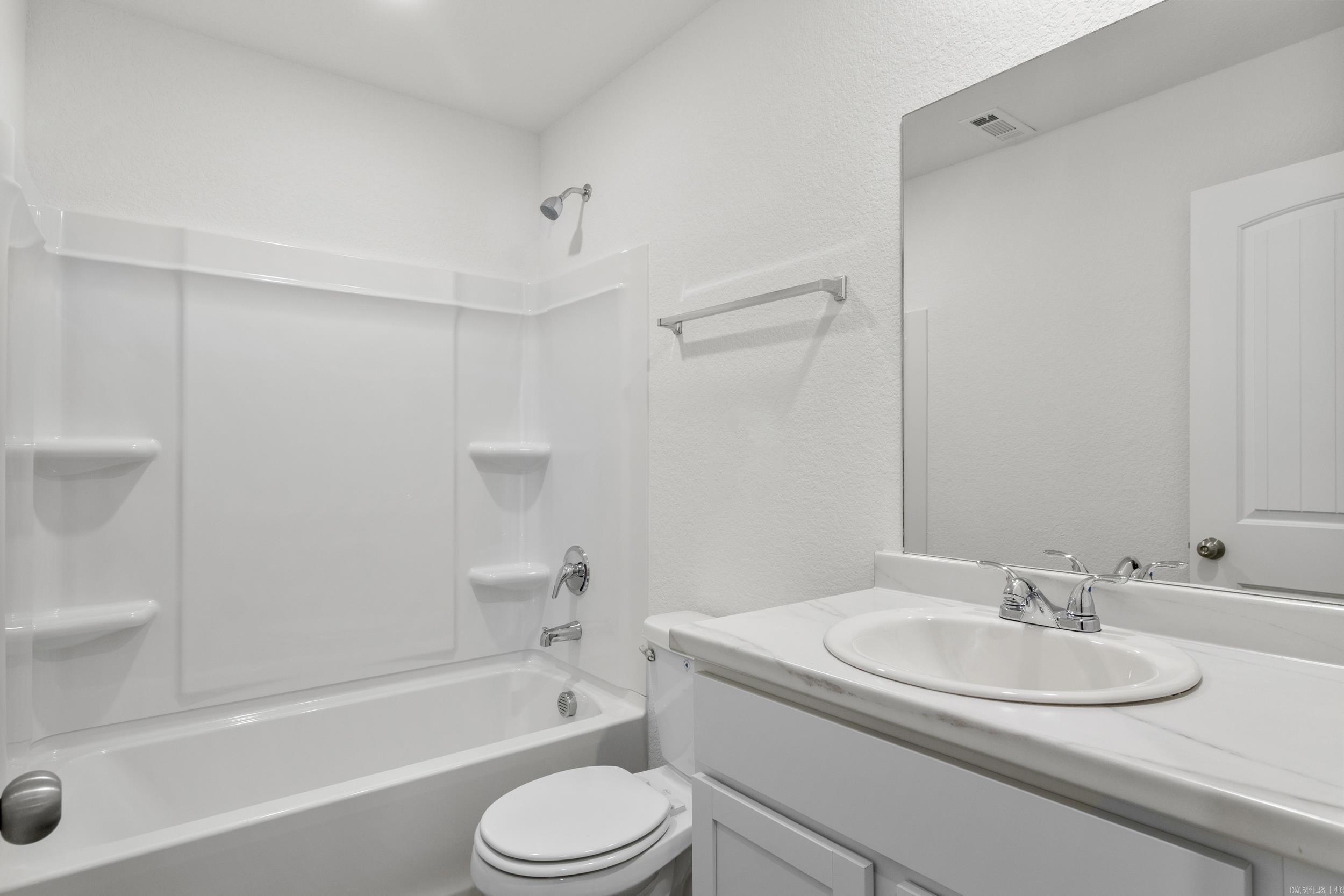 COUNTRY CLUB OF ARK THE - Residential