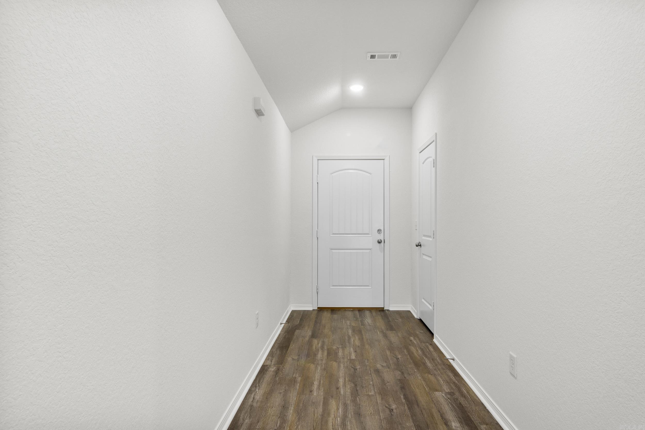 COUNTRY CLUB OF ARK THE - Residential