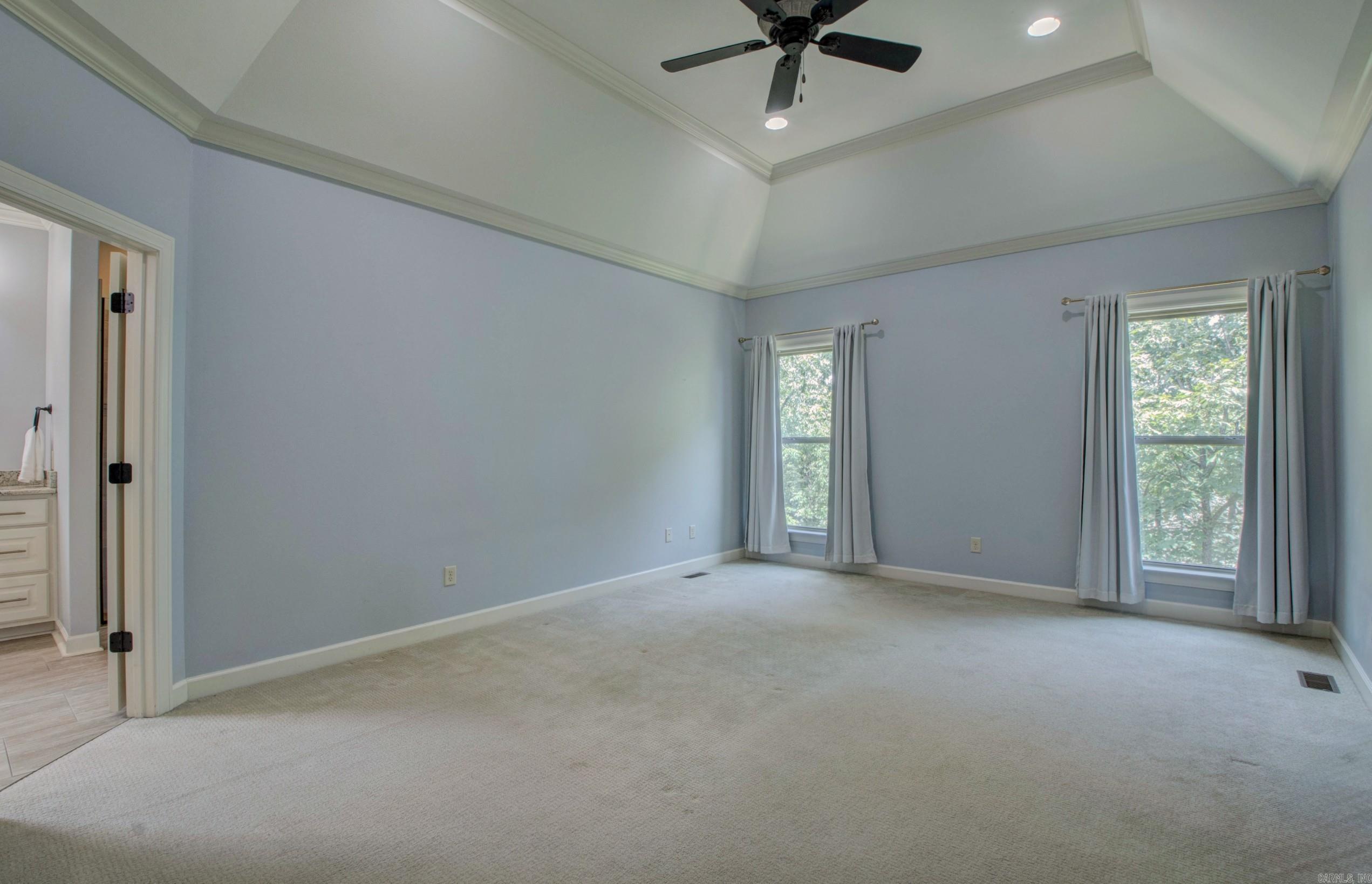 WOODLANDS EDGE - Residential