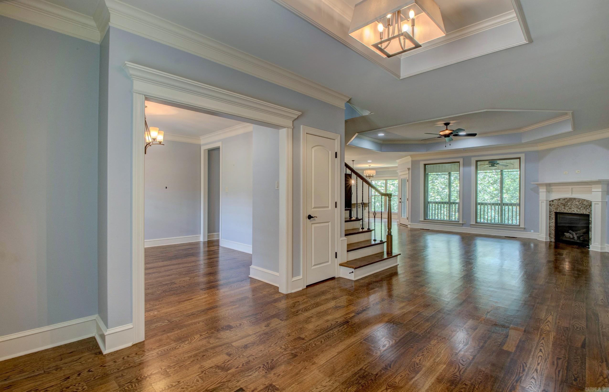 WOODLANDS EDGE - Residential