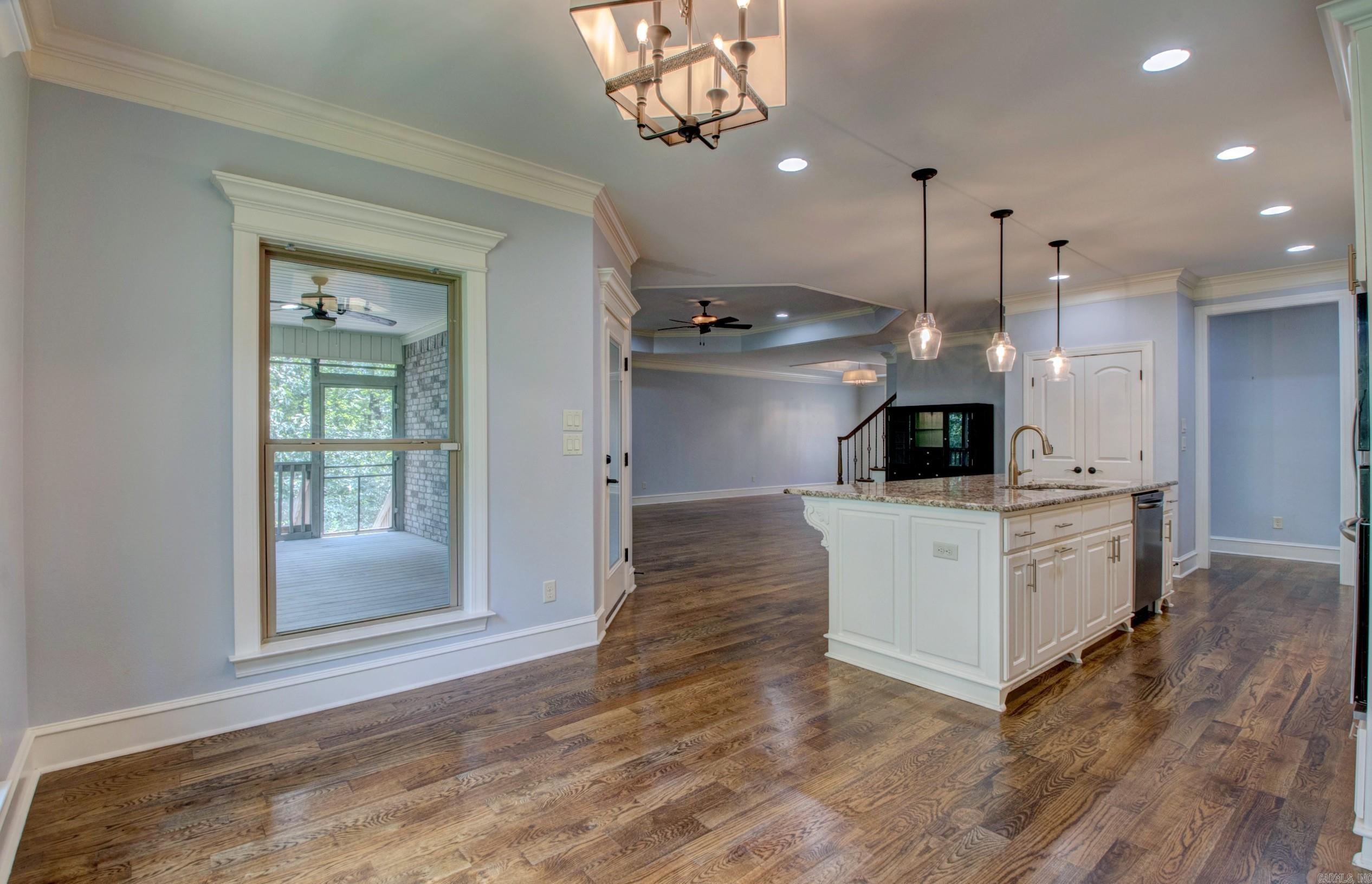 WOODLANDS EDGE - Residential