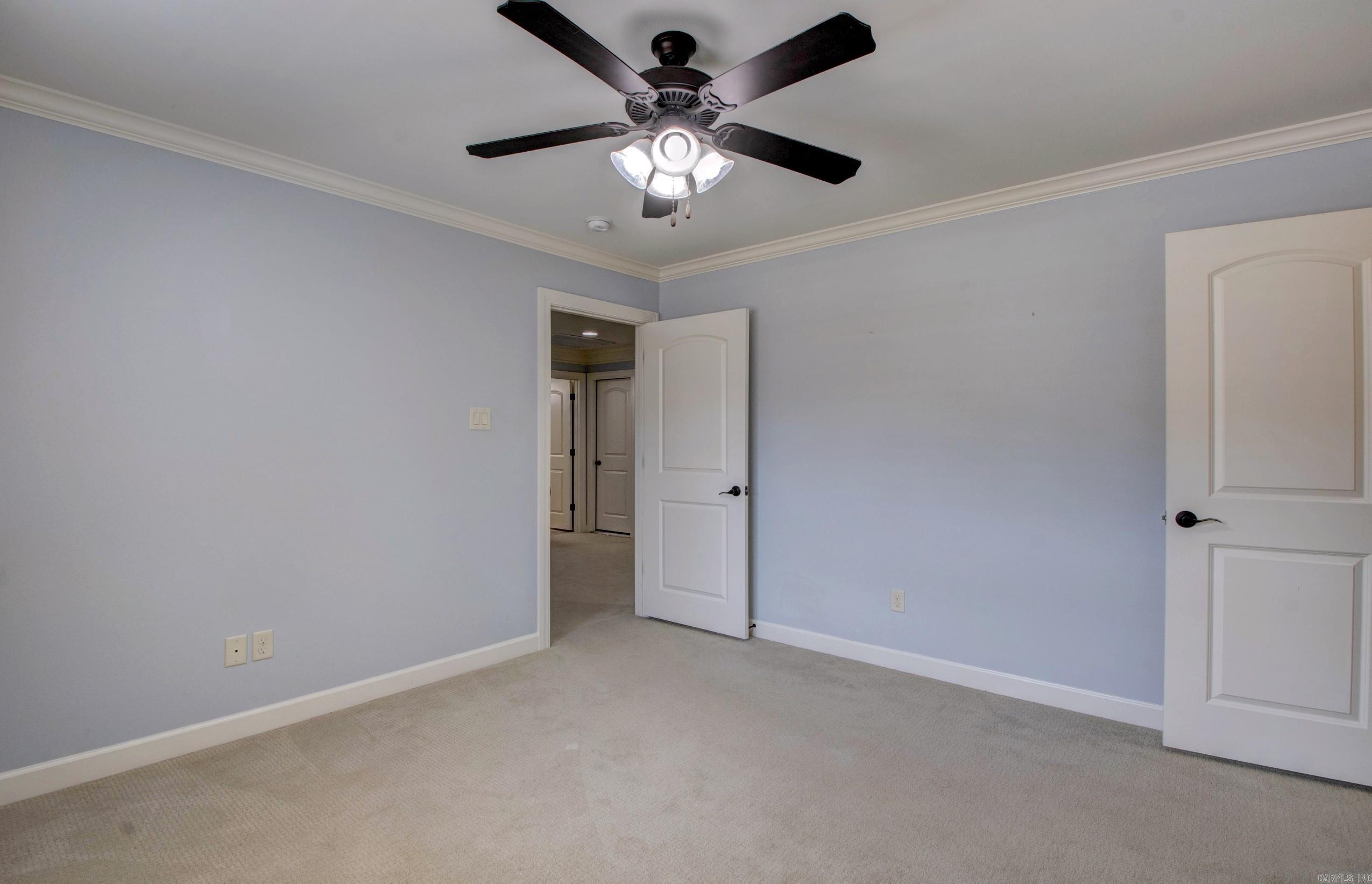 WOODLANDS EDGE - Residential