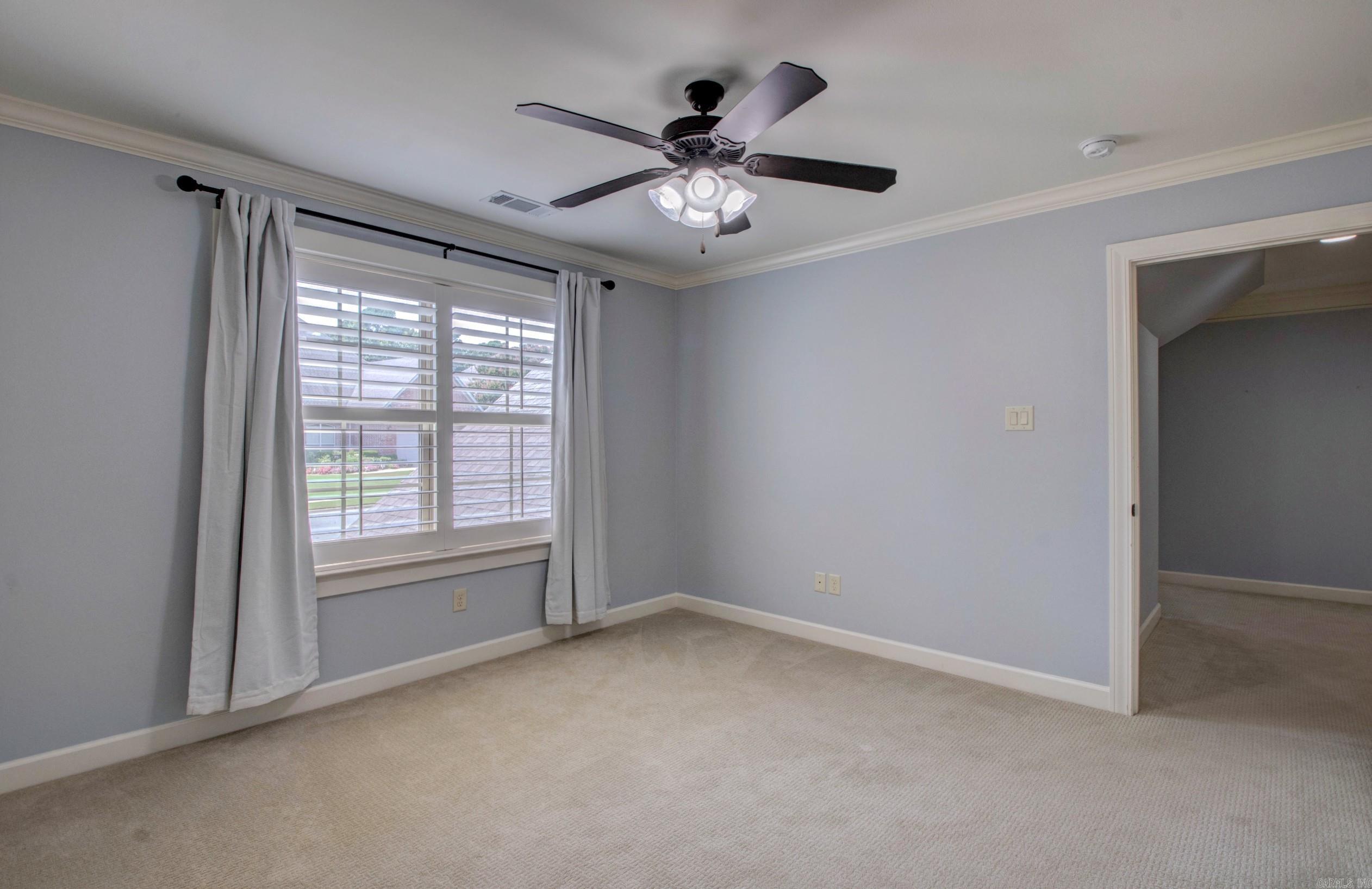 WOODLANDS EDGE - Residential