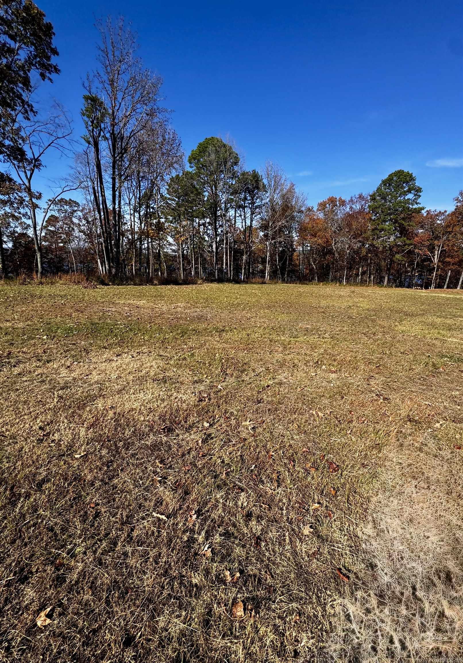 CRYSTAL BROOKE SHORES - Land