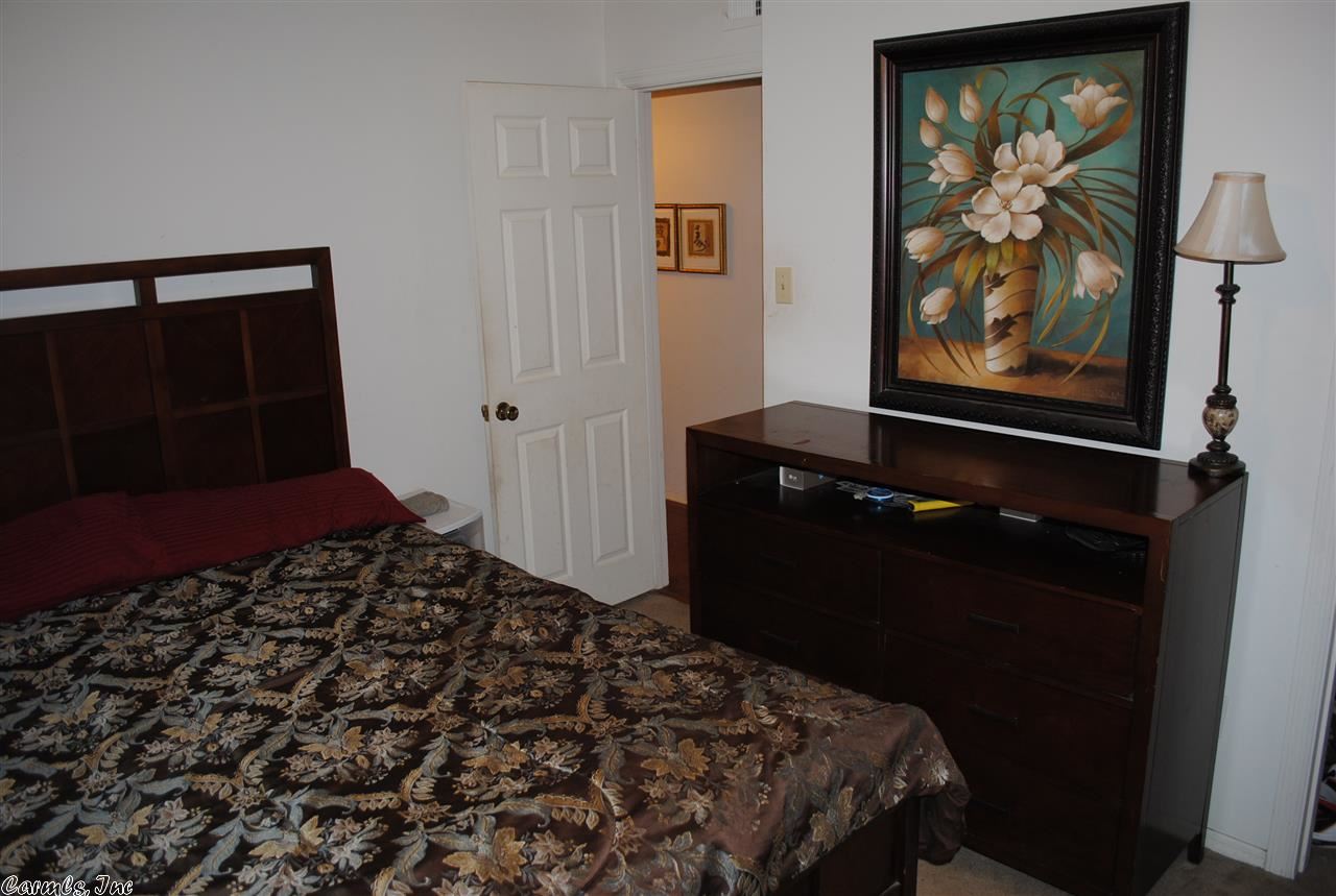 PECAN LAKE - Residential