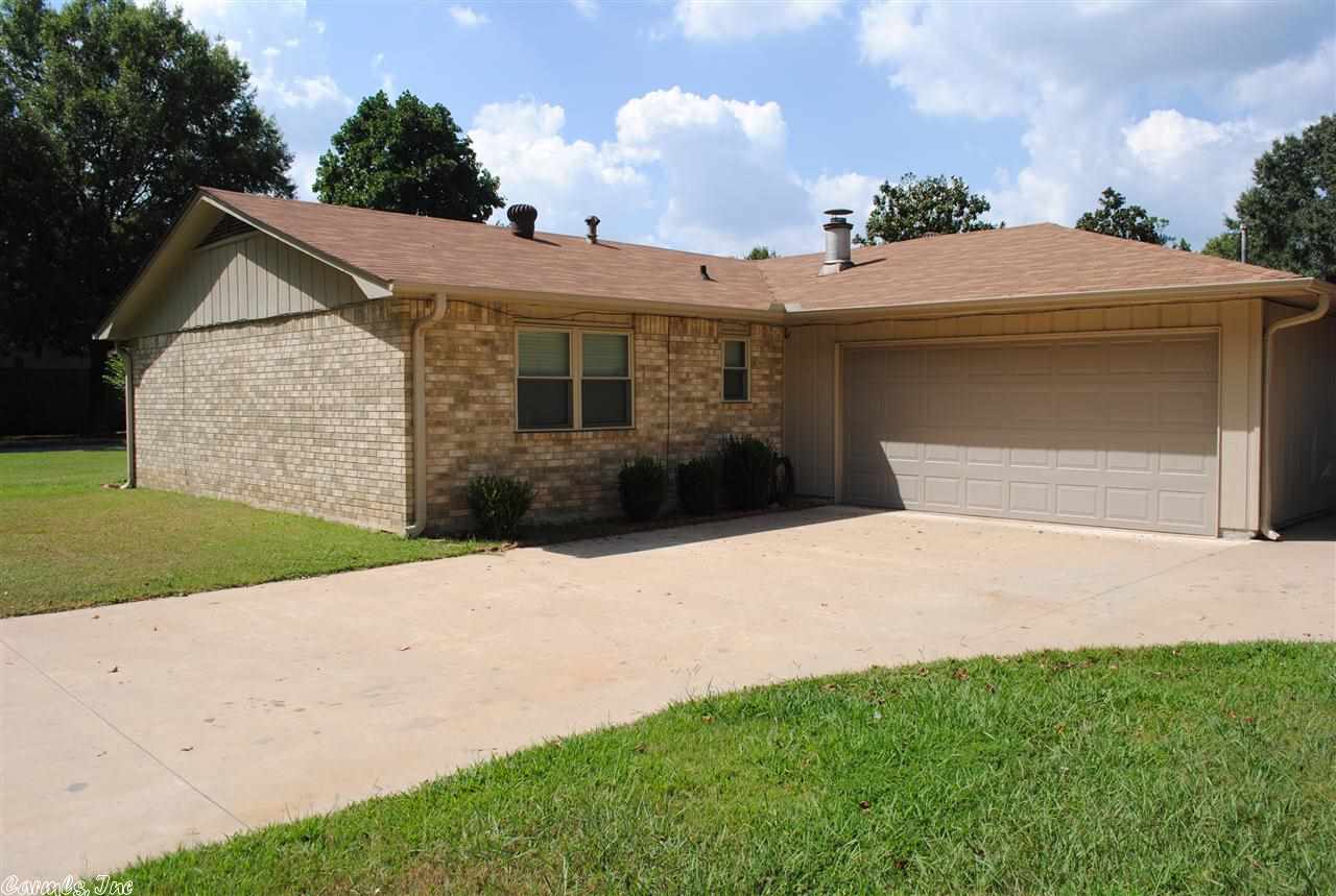 PECAN LAKE - Residential