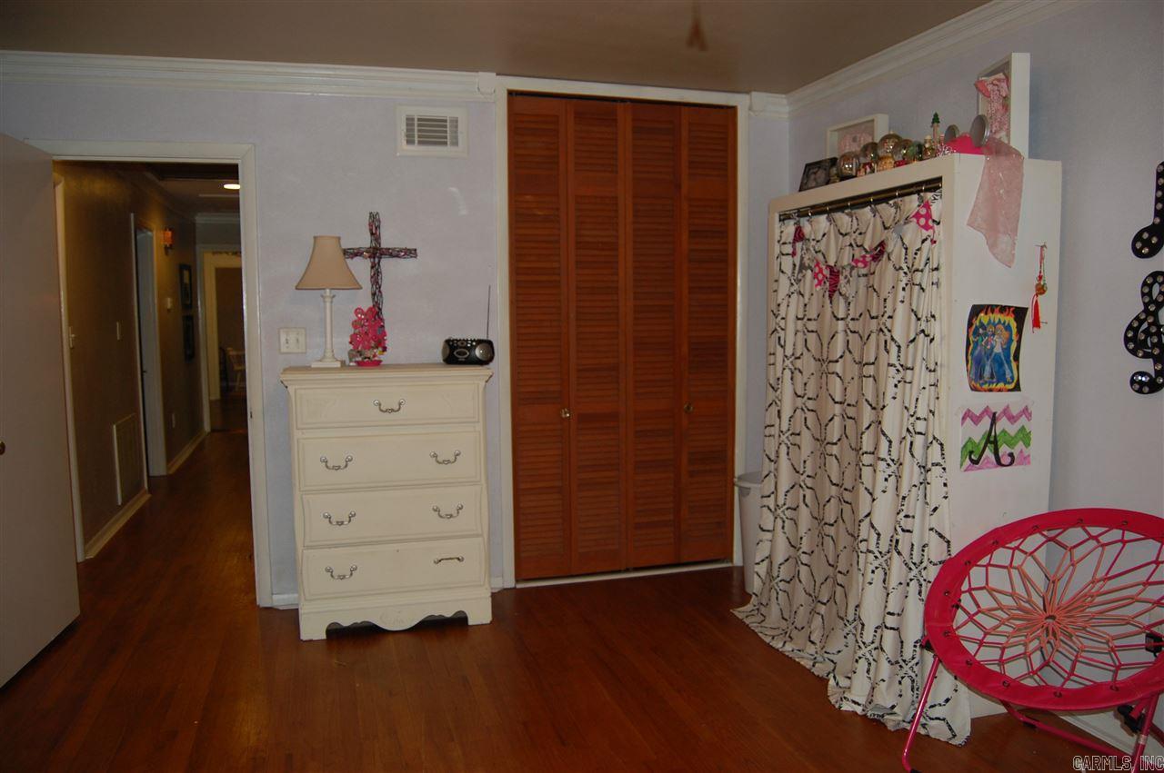 Forest Hills - Residential