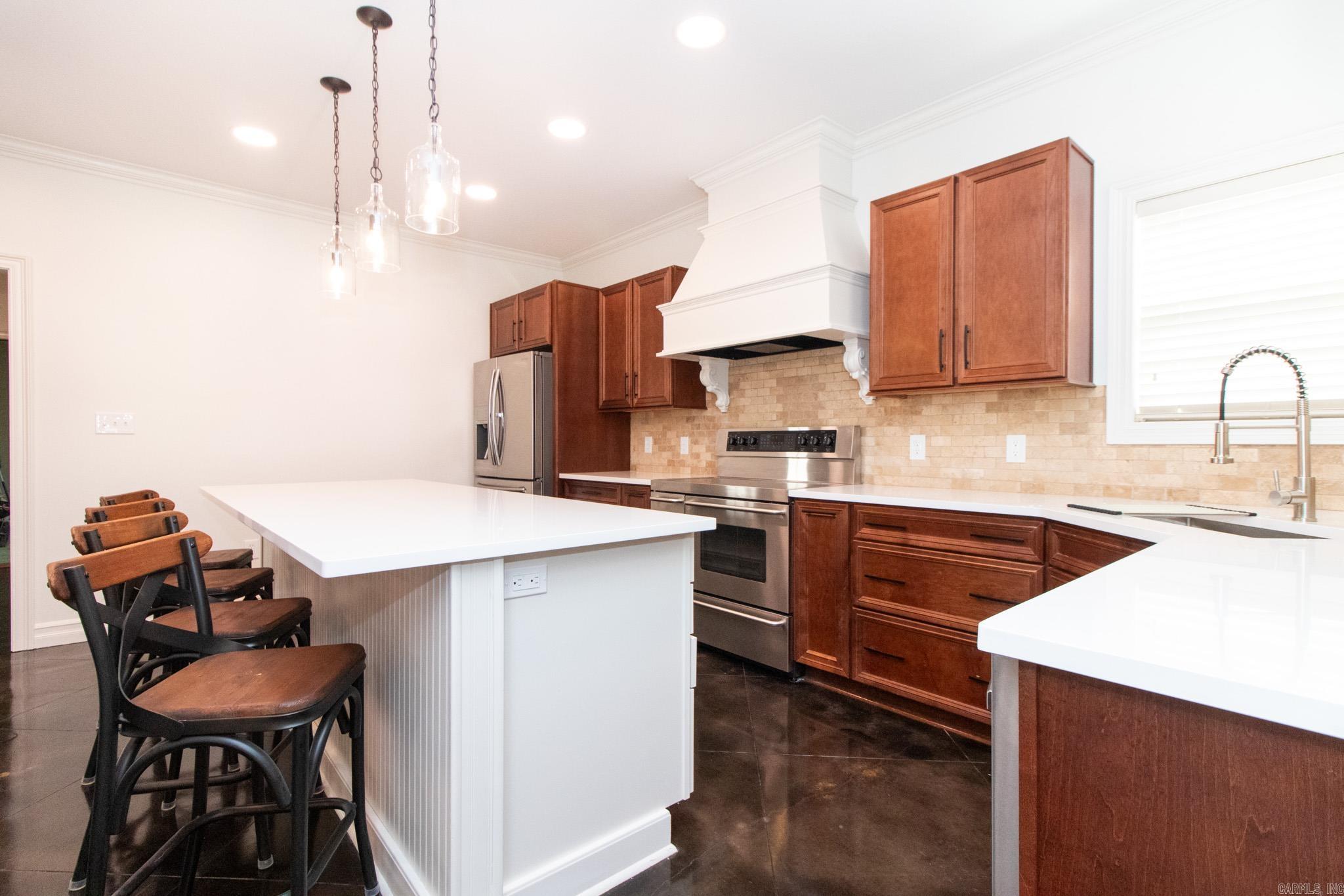 BARRINGTON PARK - Residential