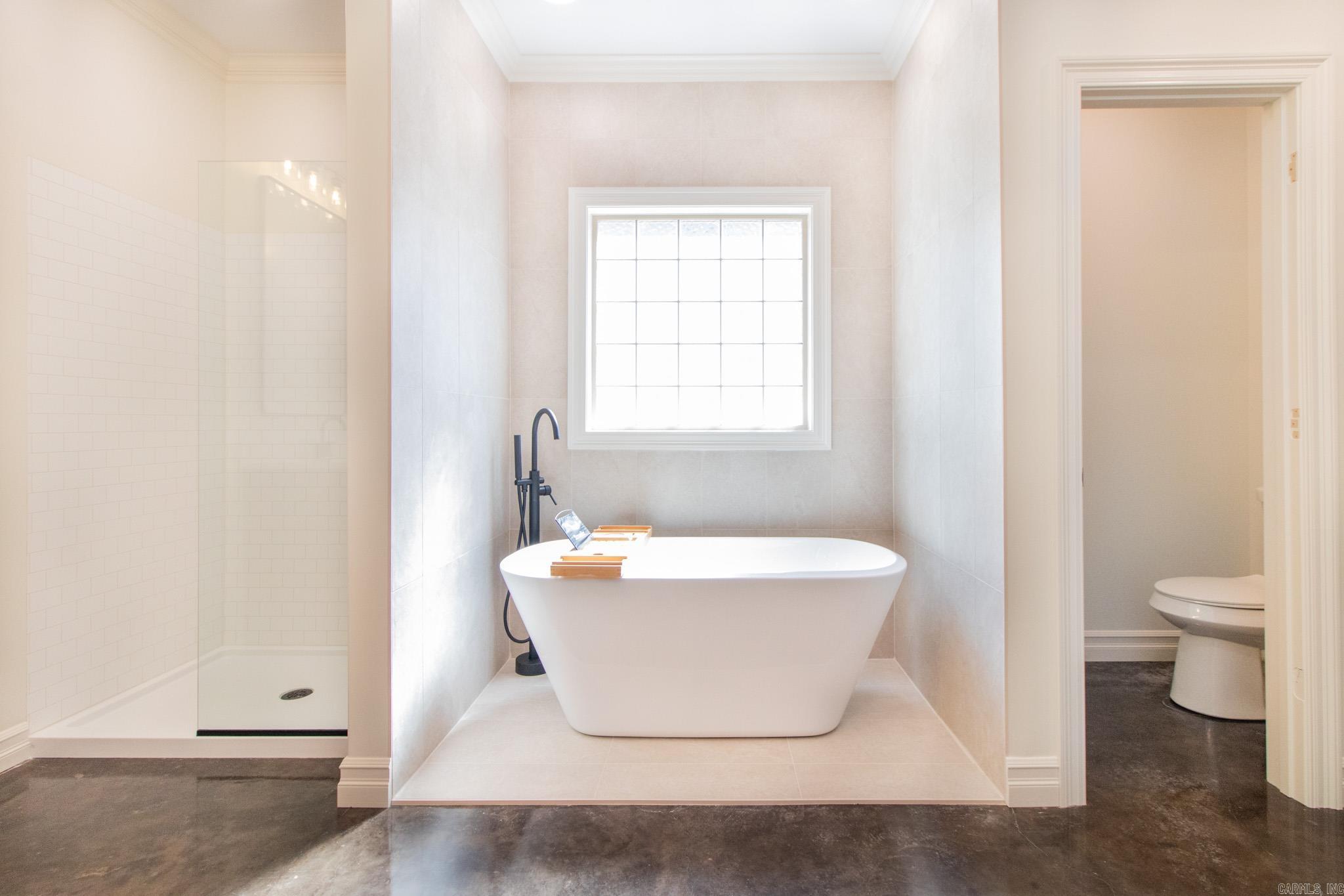 BARRINGTON PARK - Residential