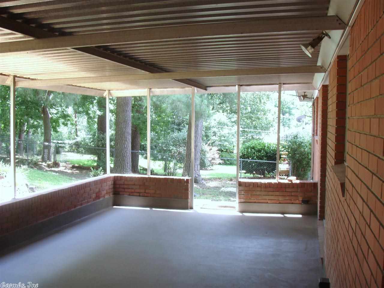 Markham Manor - Residential