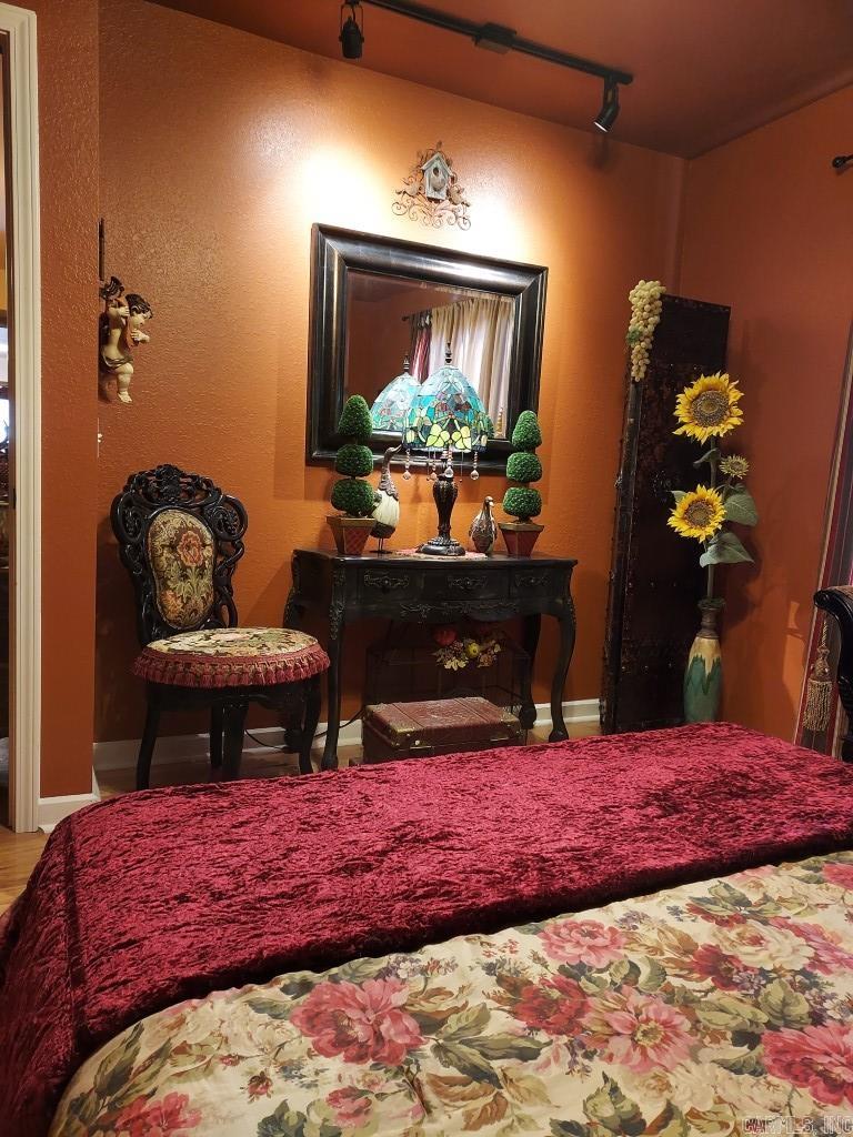 Collietown - Residential