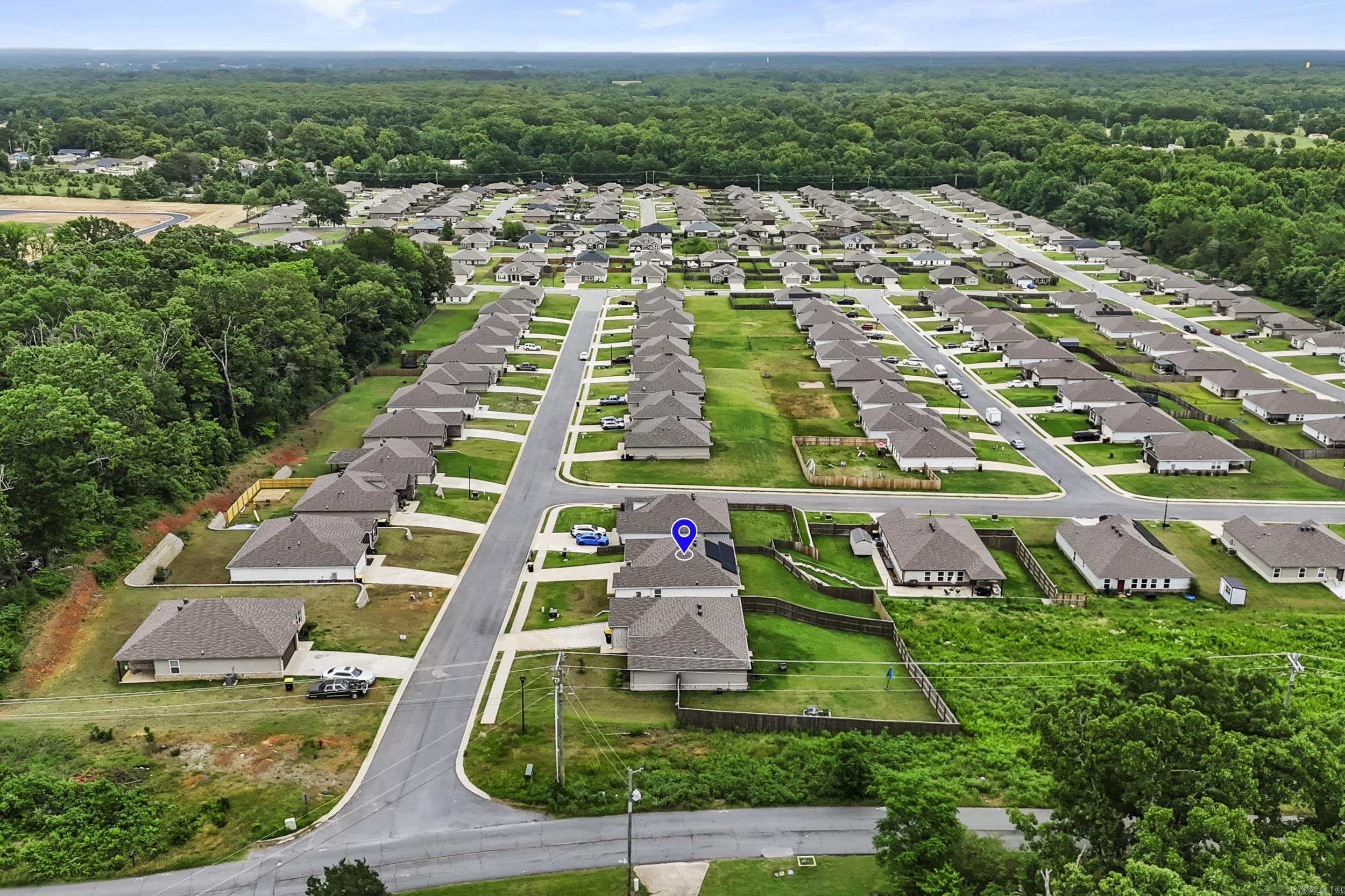 OAKLAND GROVE ESTATES - Residential