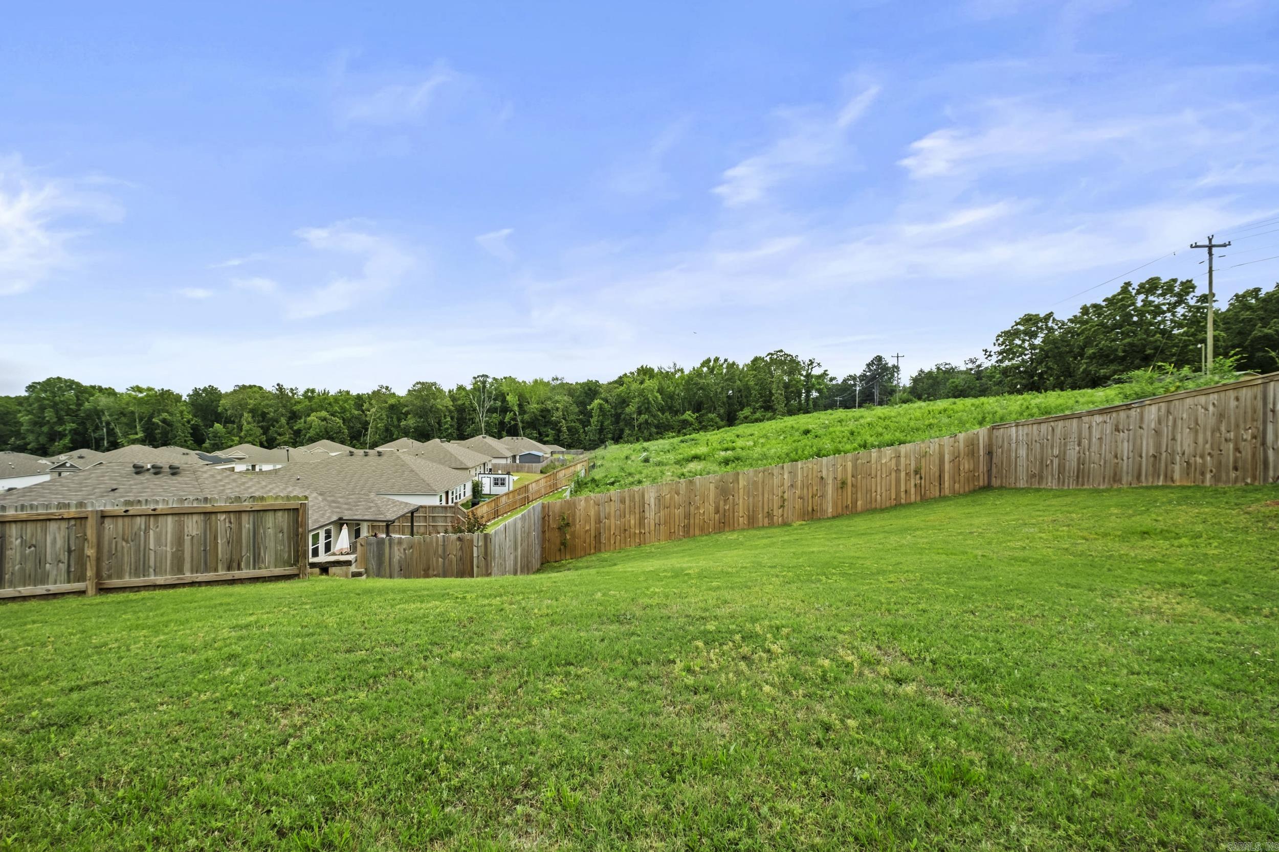 OAKLAND GROVE ESTATES - Residential