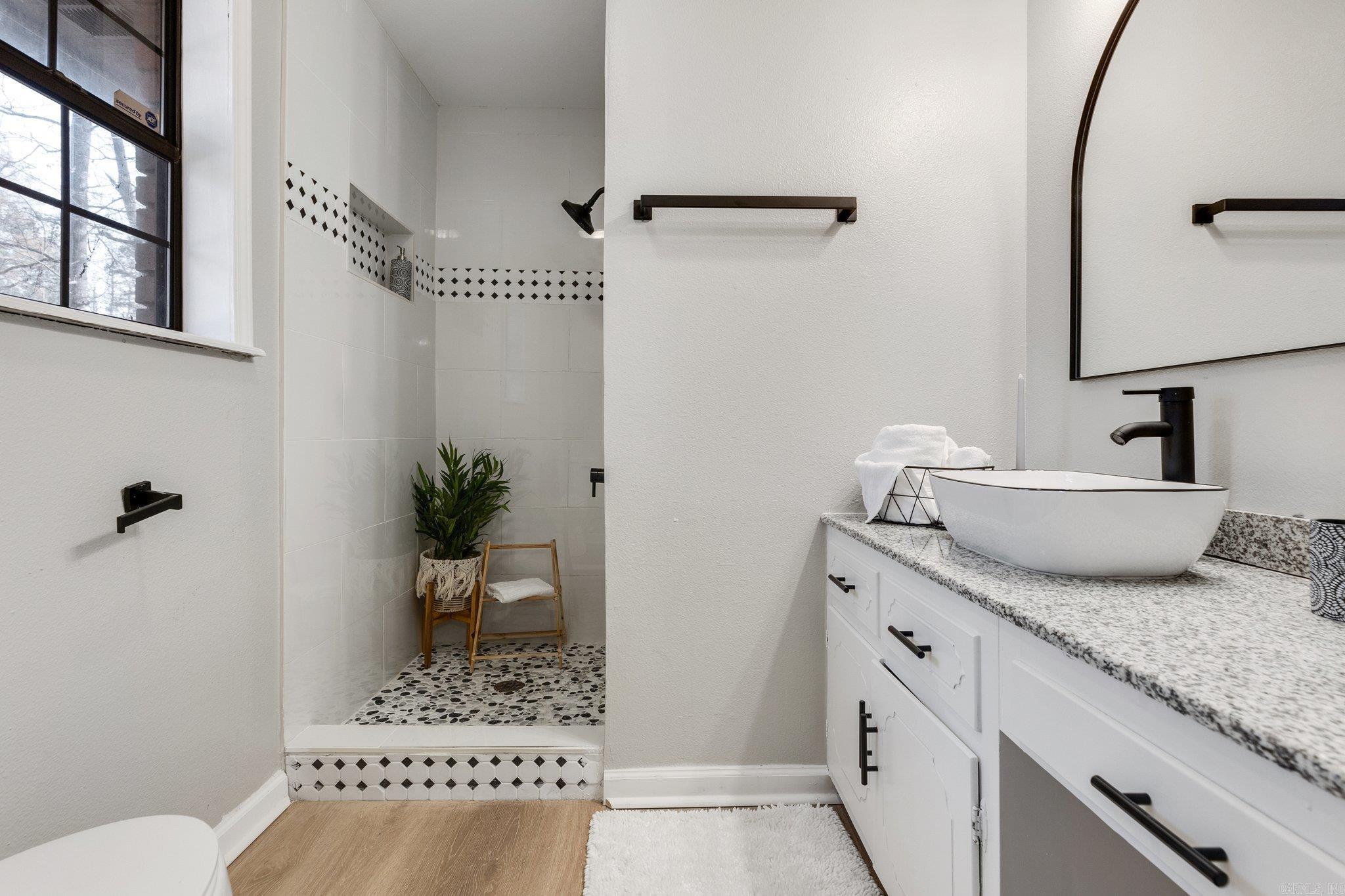 INDIAN HILLS PHASE - Residential