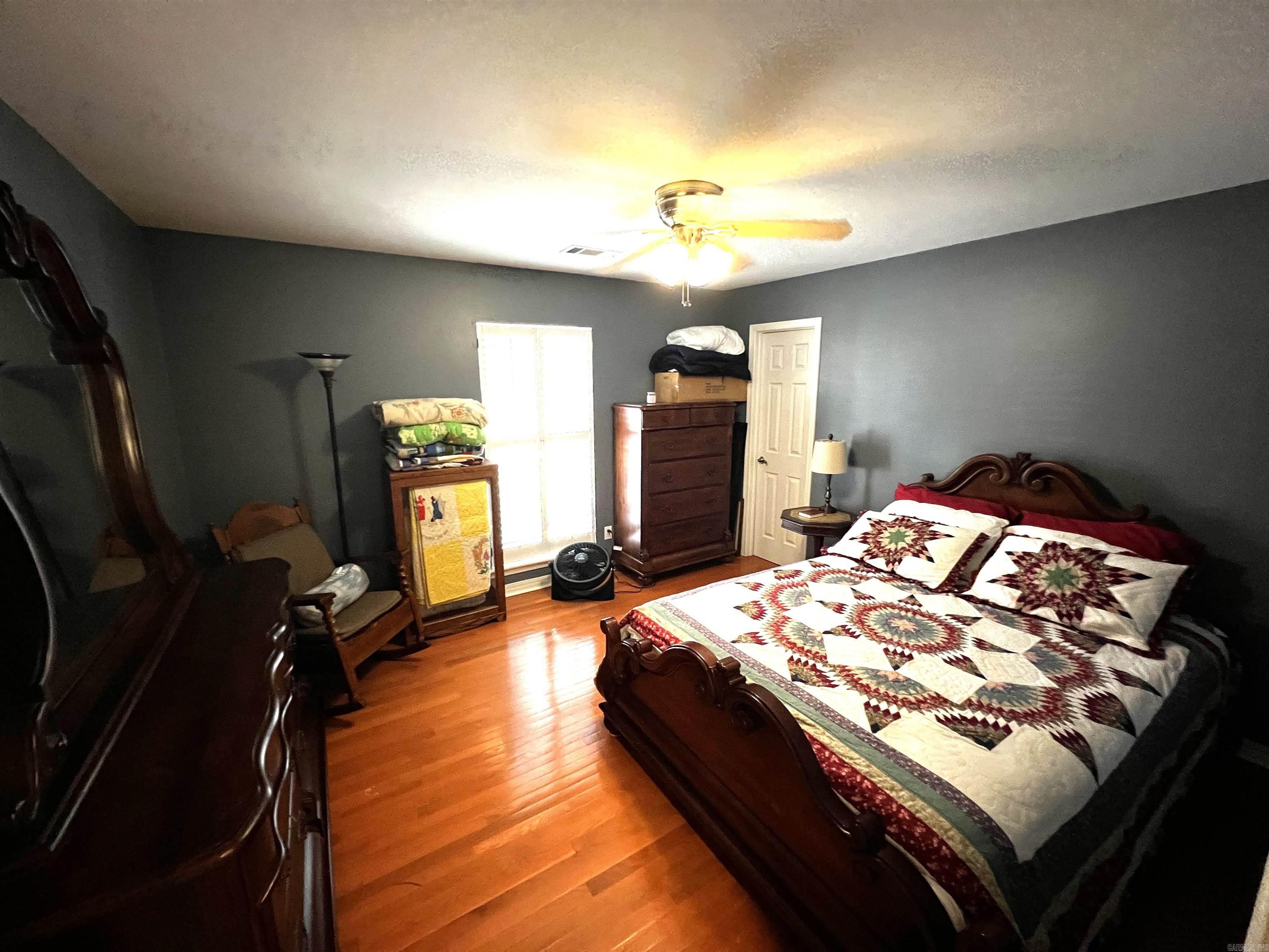 Lincoln Terrace - Residential